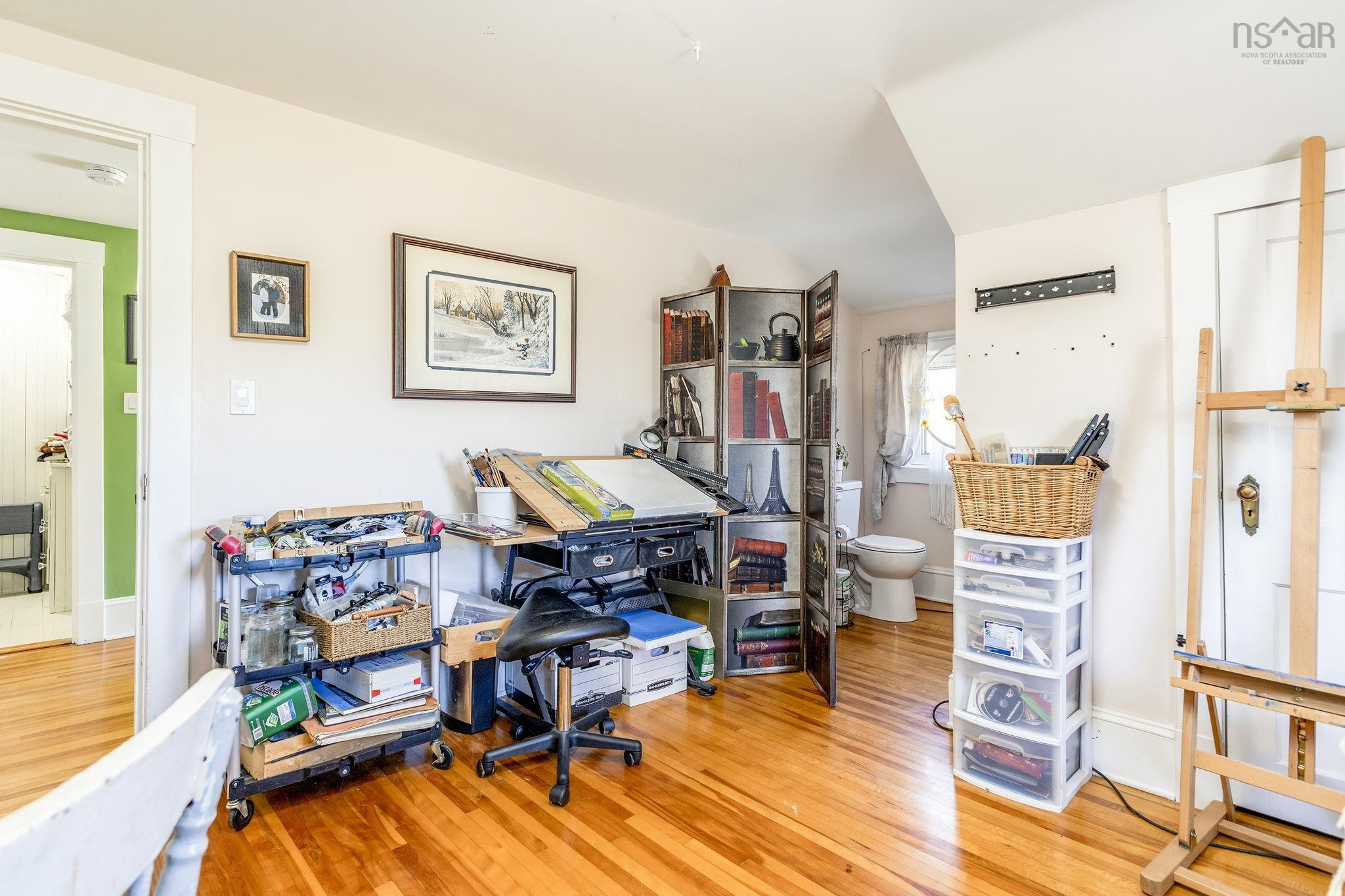 $489,900.00: 5989 Stellarton Trafalgar Road, Riverton