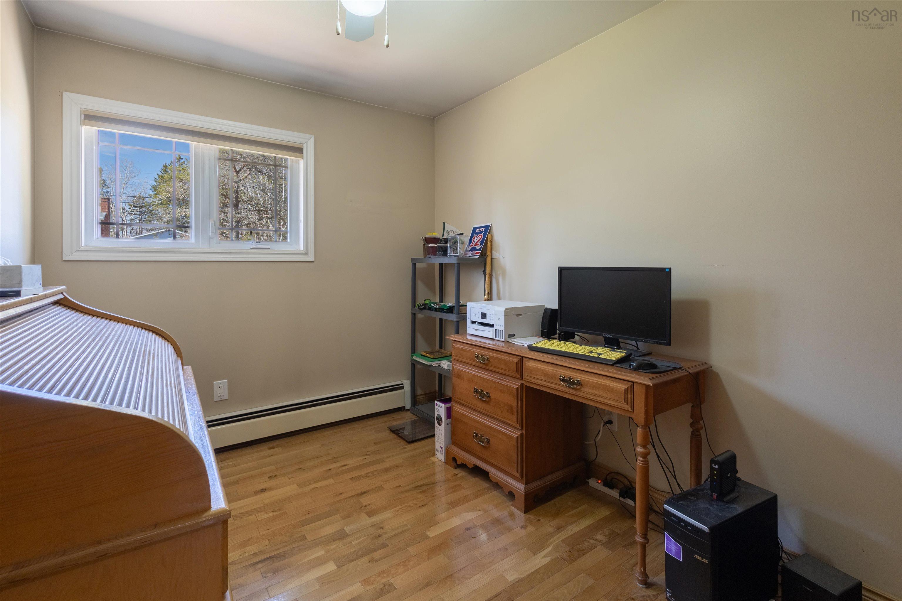 $325,000.00: 79 Floral Heights, Sydney