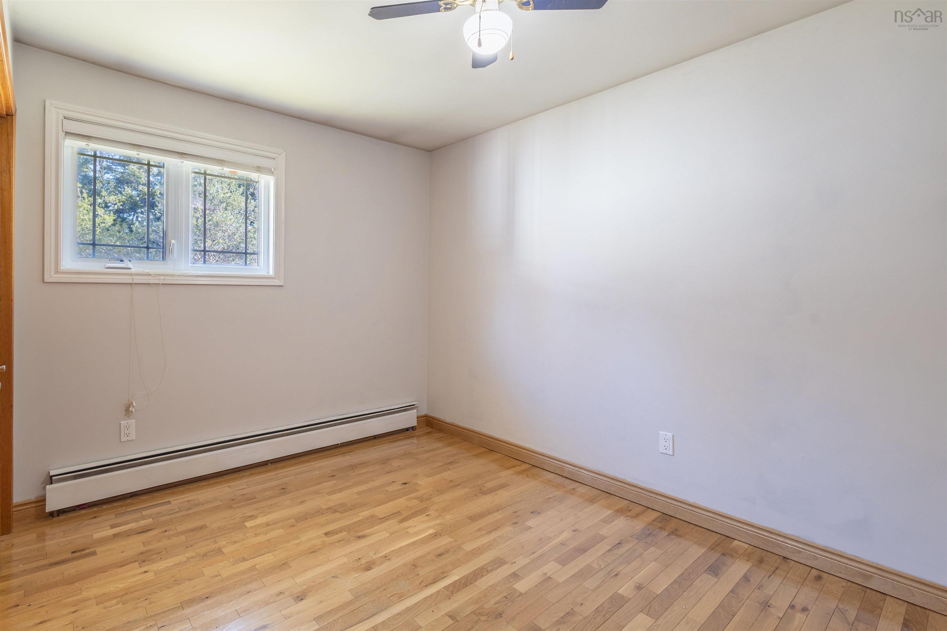 $325,000.00: 79 Floral Heights, Sydney