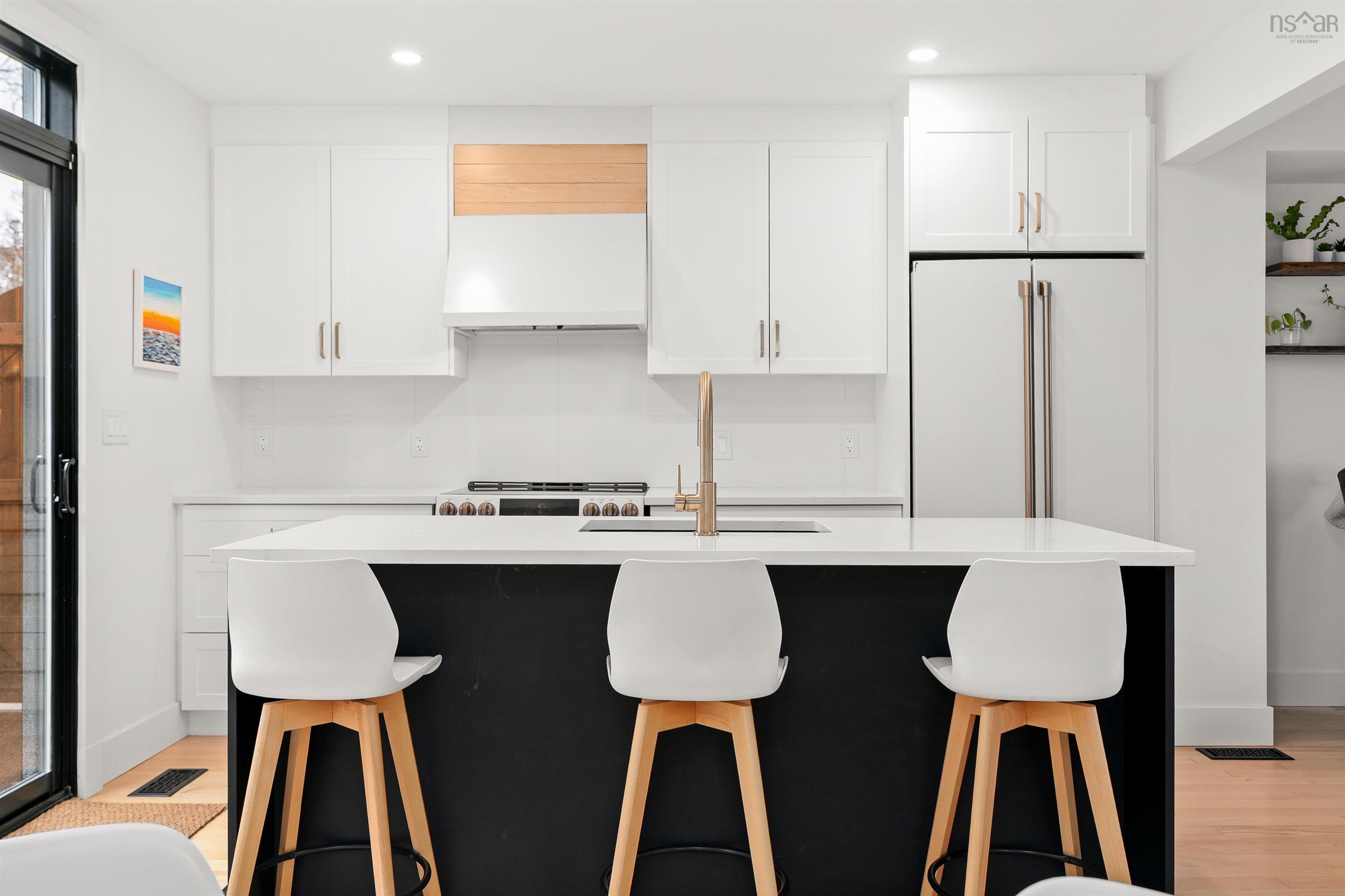 $1,195,000.00: 3320 Agricola Street, Halifax