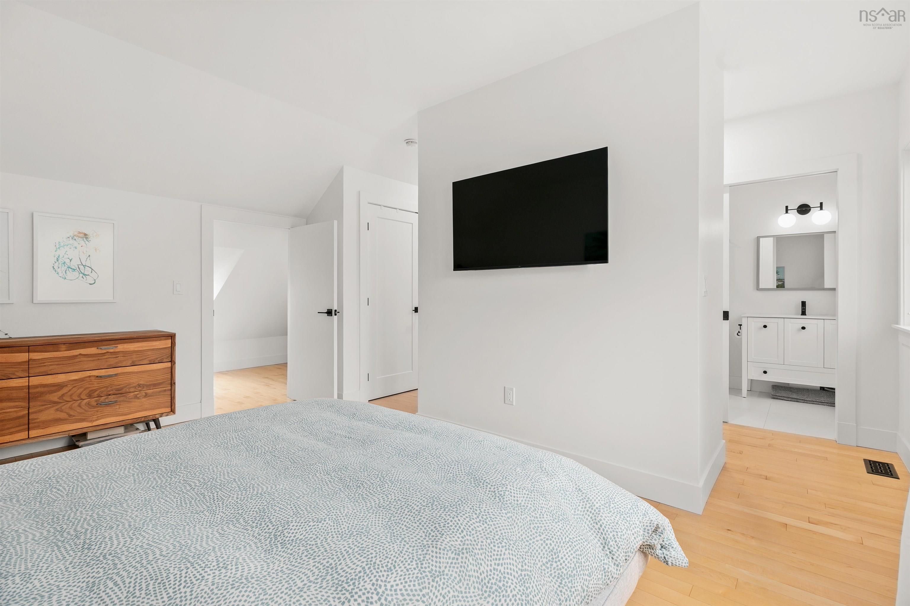 $1,195,000.00: 3320 Agricola Street, Halifax