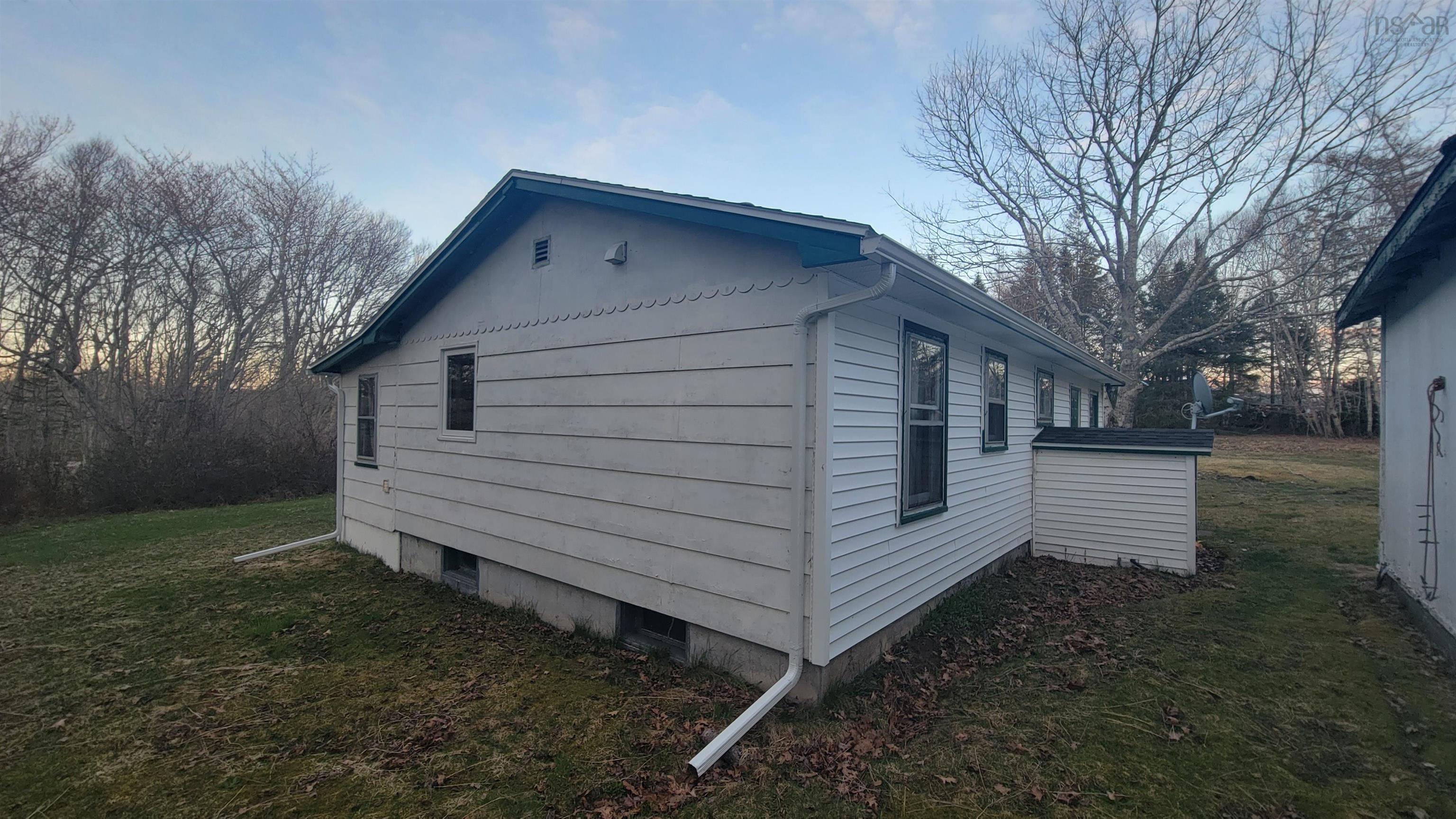 $174,900.00: 1685 Lake George Road, Lake George