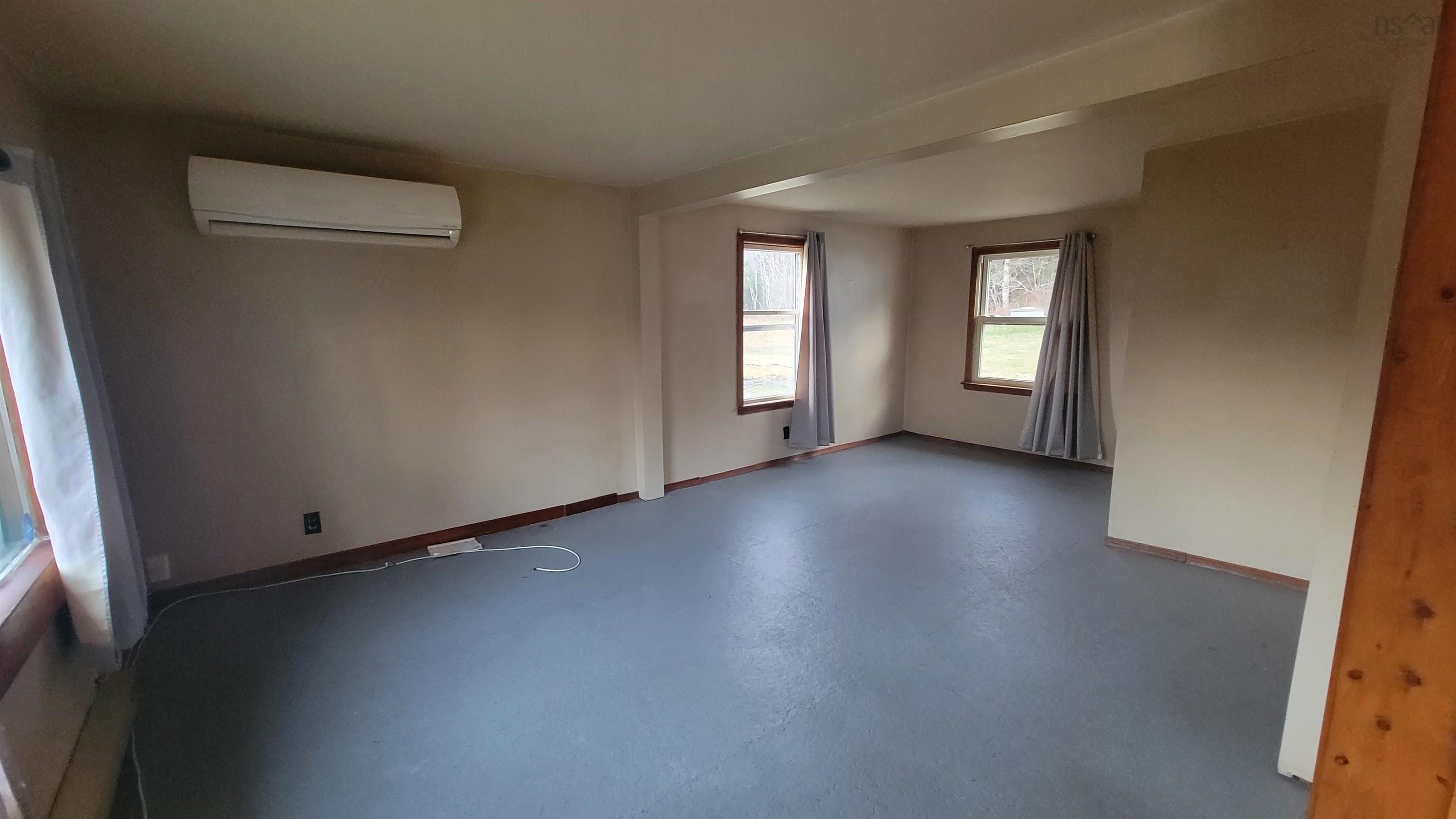 $174,900.00: 1685 Lake George Road, Lake George