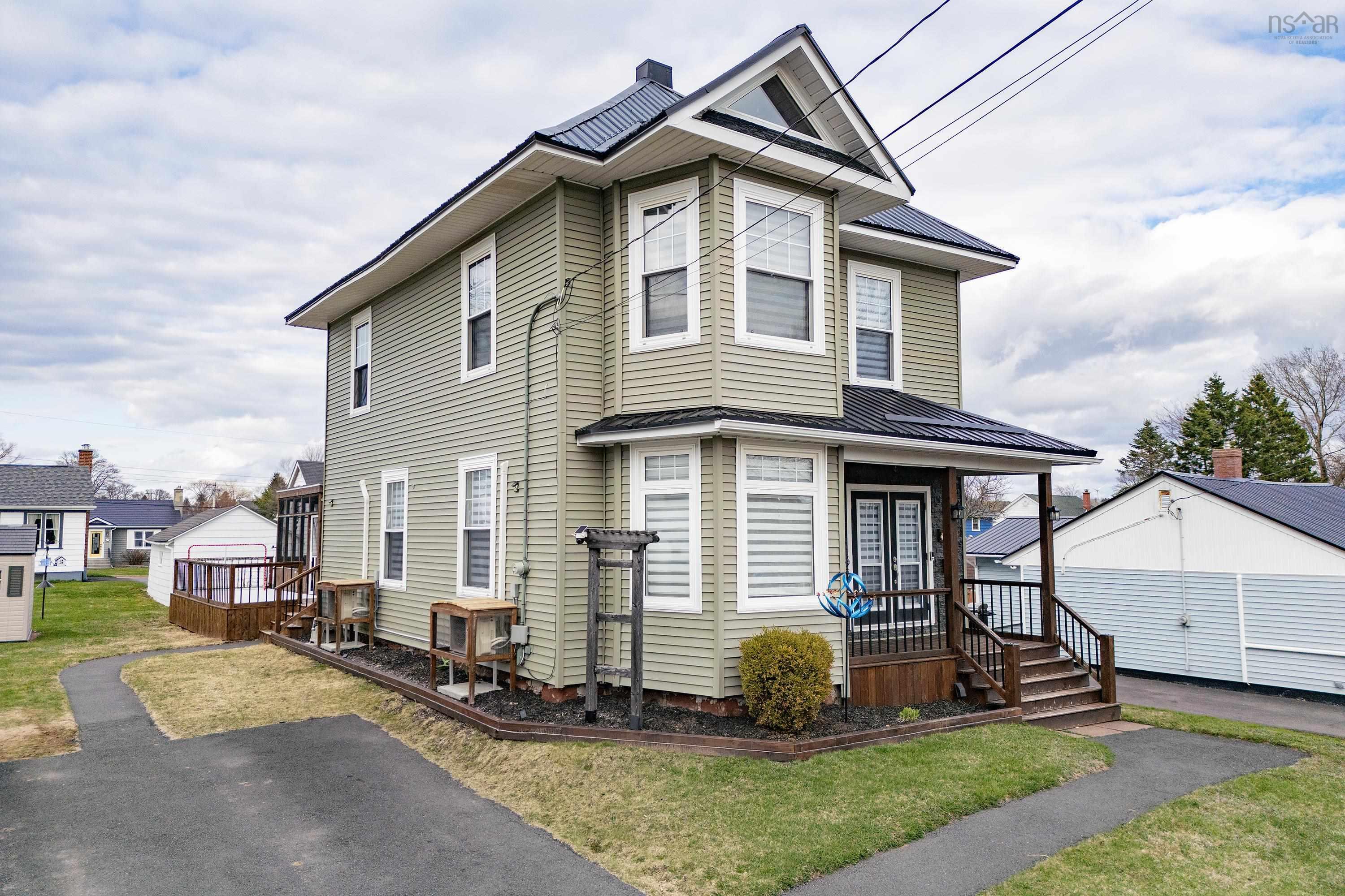 28 Westminster Avenue, Amherst, NS (MLS 202608610)