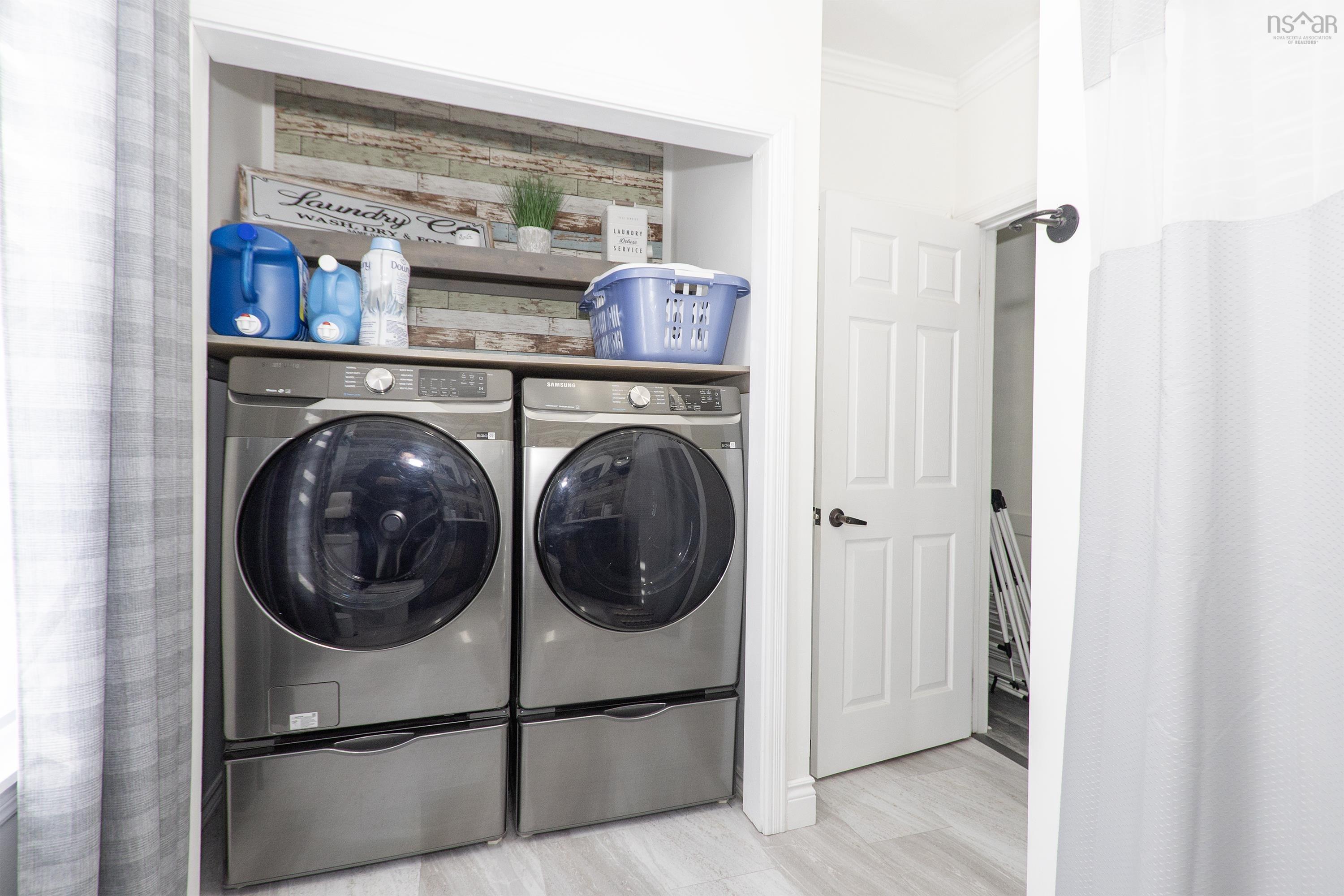 $379,900.00: 28 Westminster Avenue, Amherst