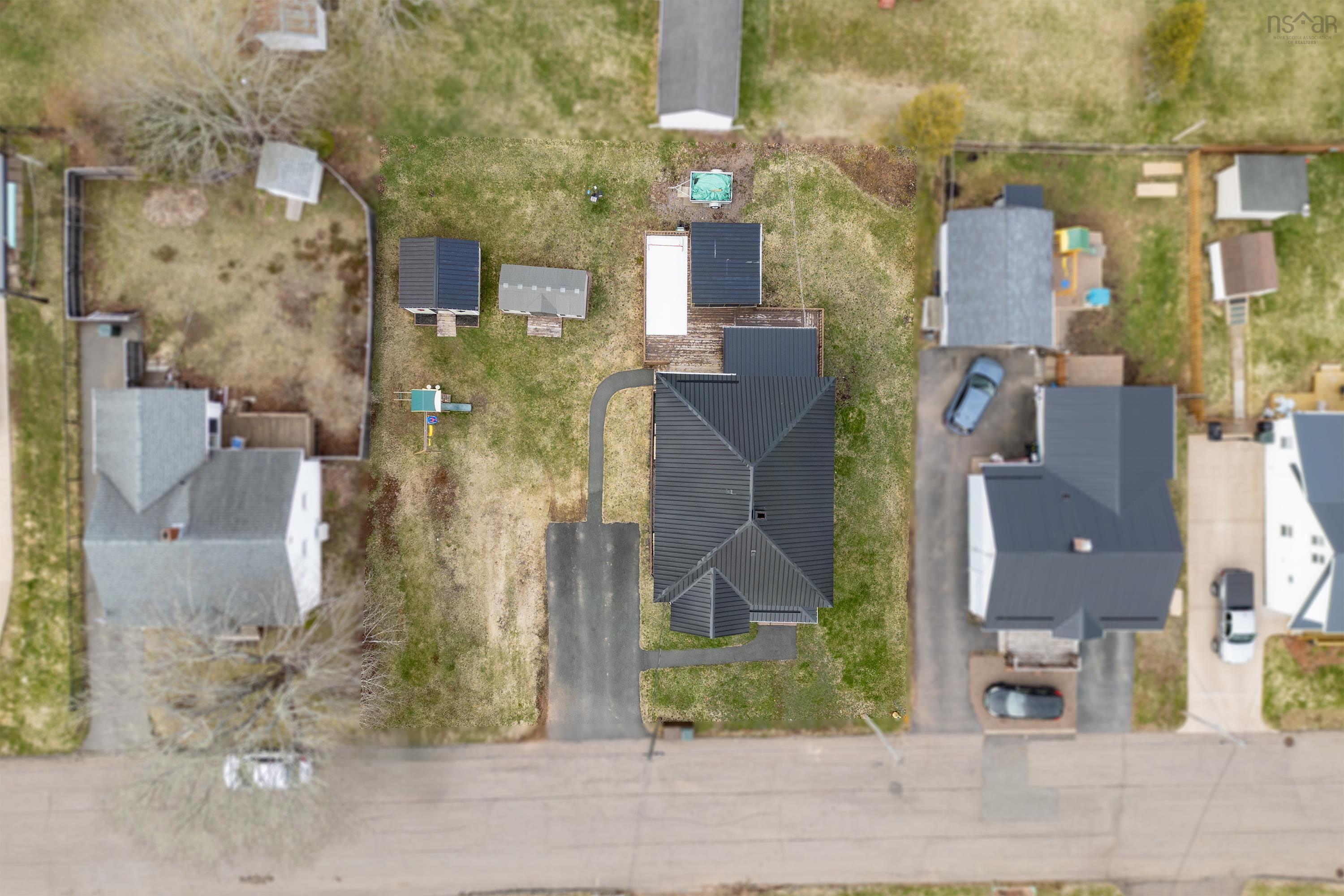 $379,900.00: 28 Westminster Avenue, Amherst