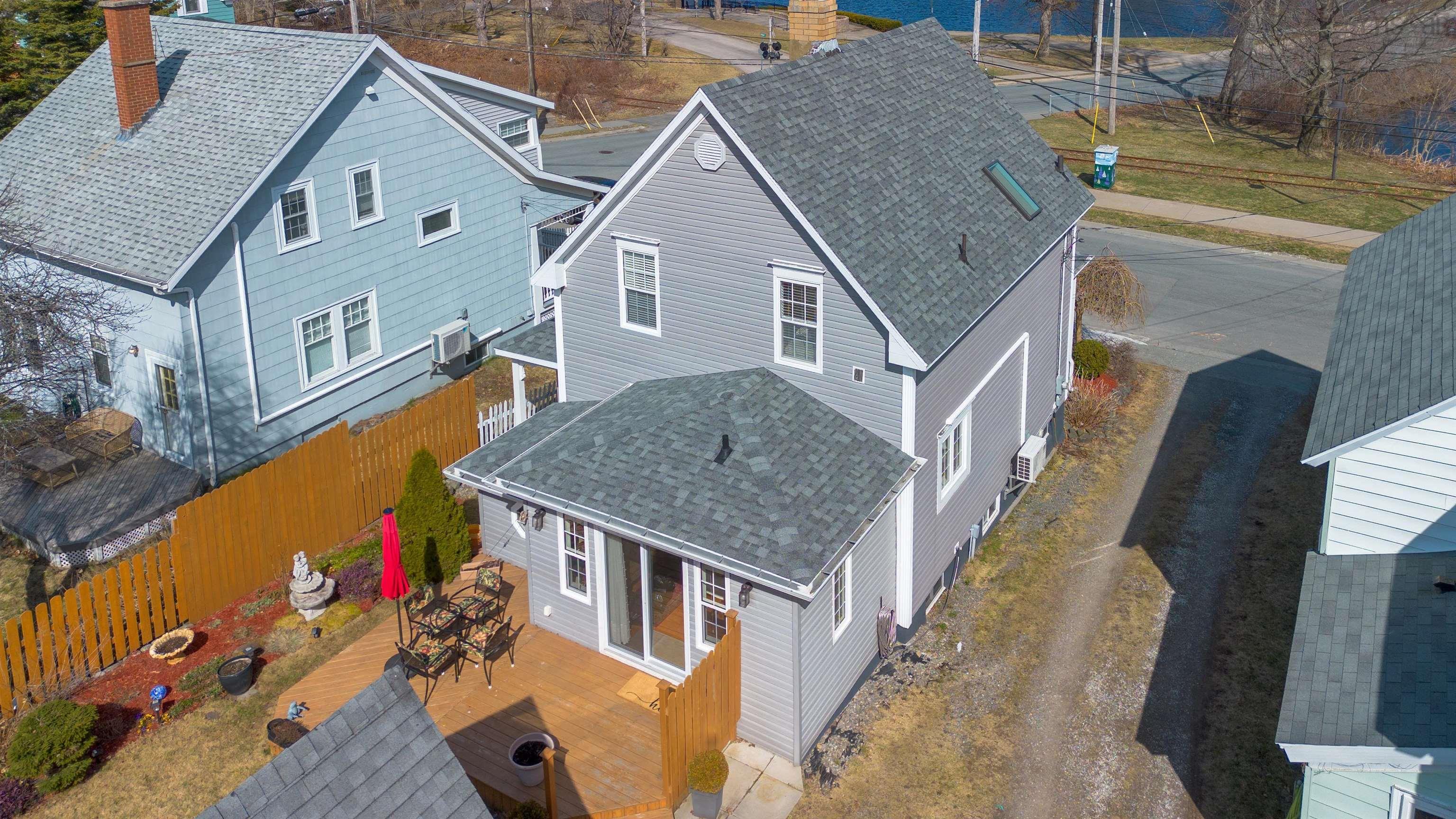 $349,000.00: 102 Crescent Street, B1S 2Z8 Street, Sydney