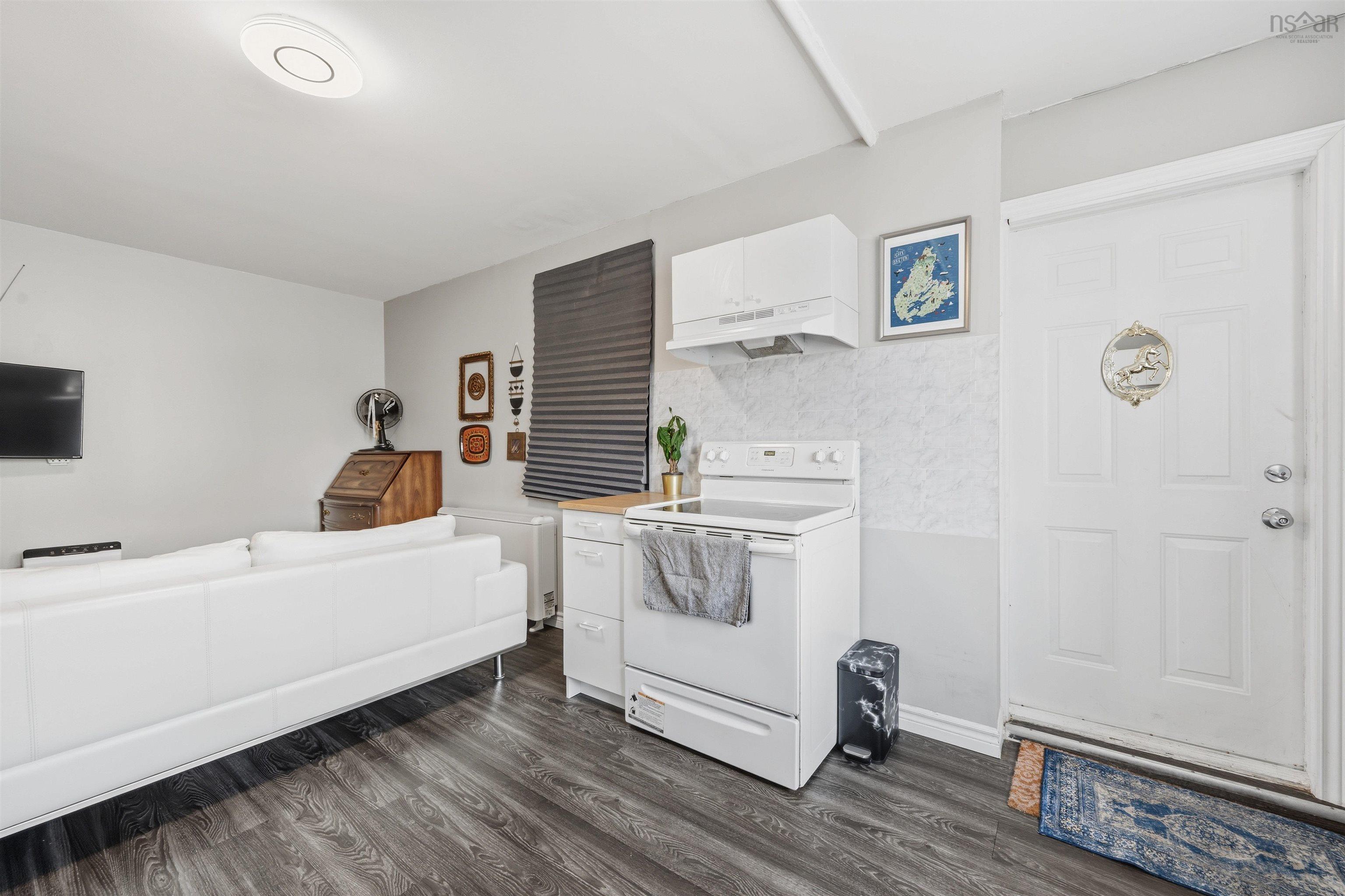 $624,900.00: 22 Glenbourne Court, Halifax