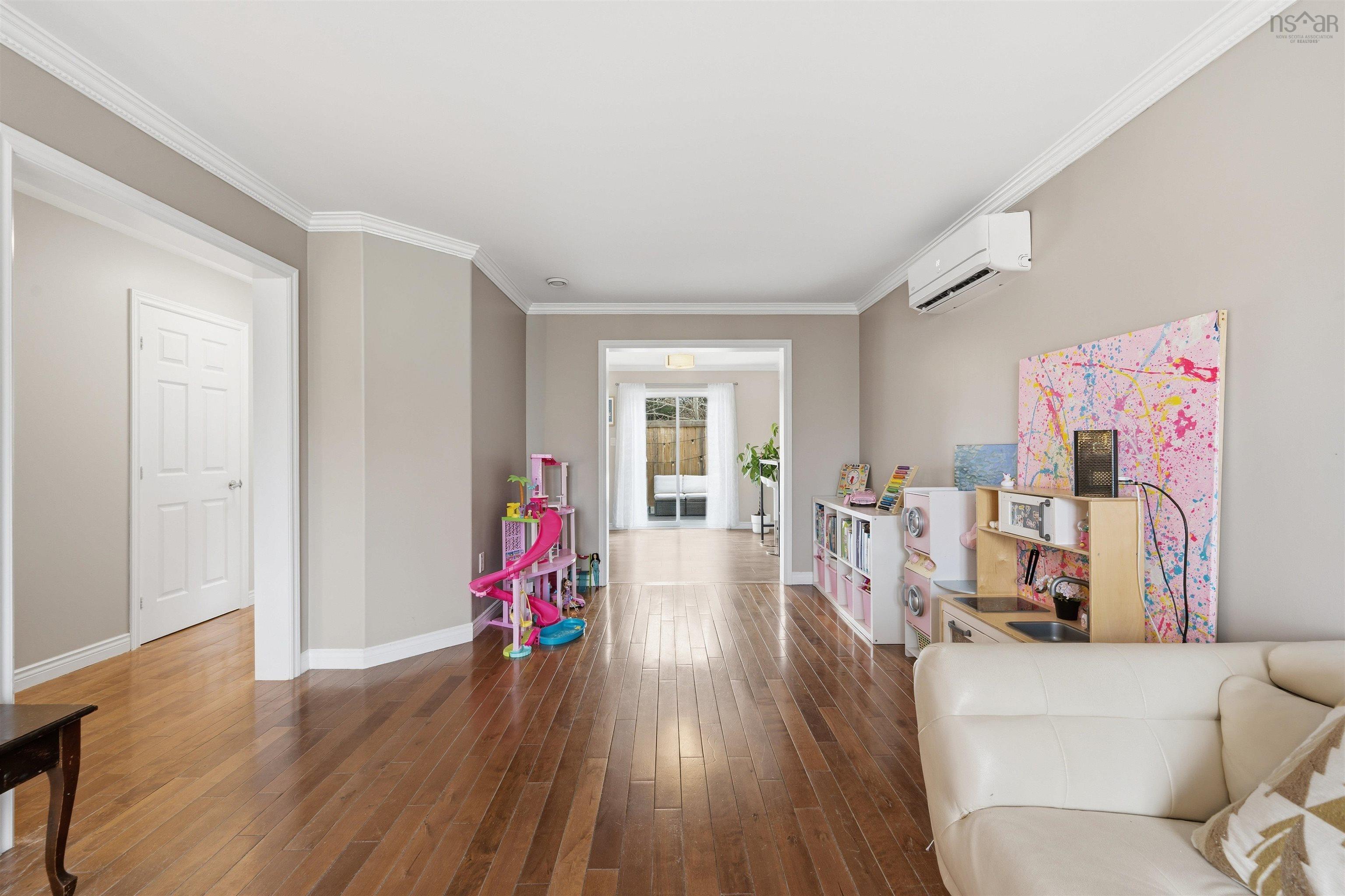 $624,900.00: 22 Glenbourne Court, Halifax