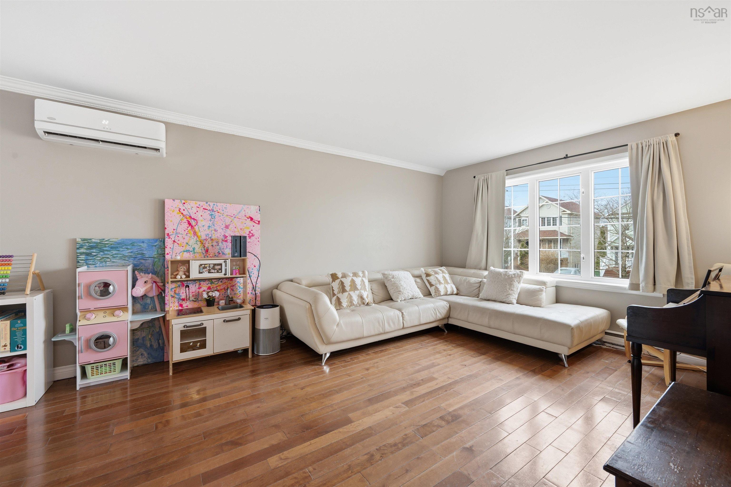 $624,900.00: 22 Glenbourne Court, Halifax