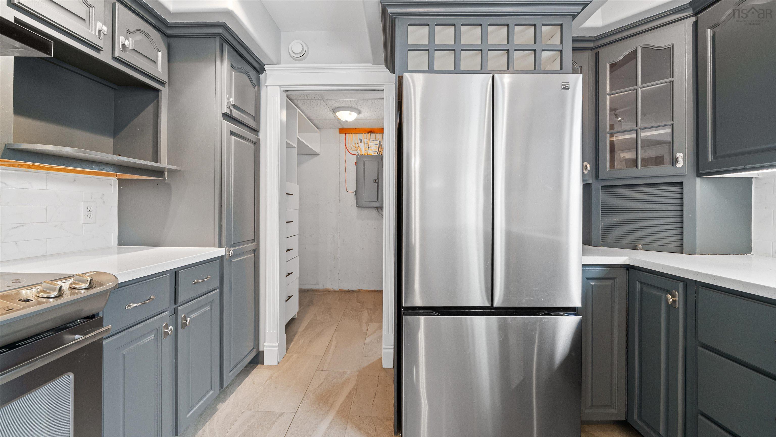 $649,000.00: 21 Summerville Drive, Sackville