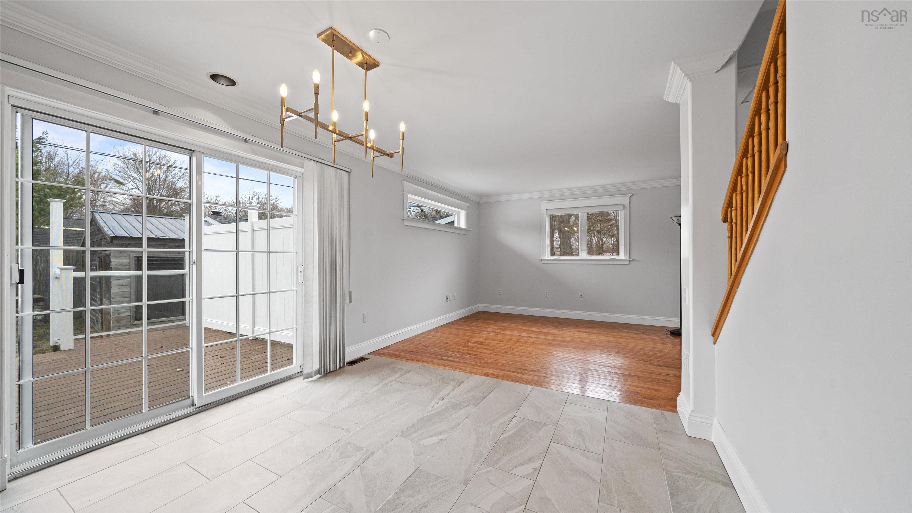 $649,000.00: 21 Summerville Drive, Sackville