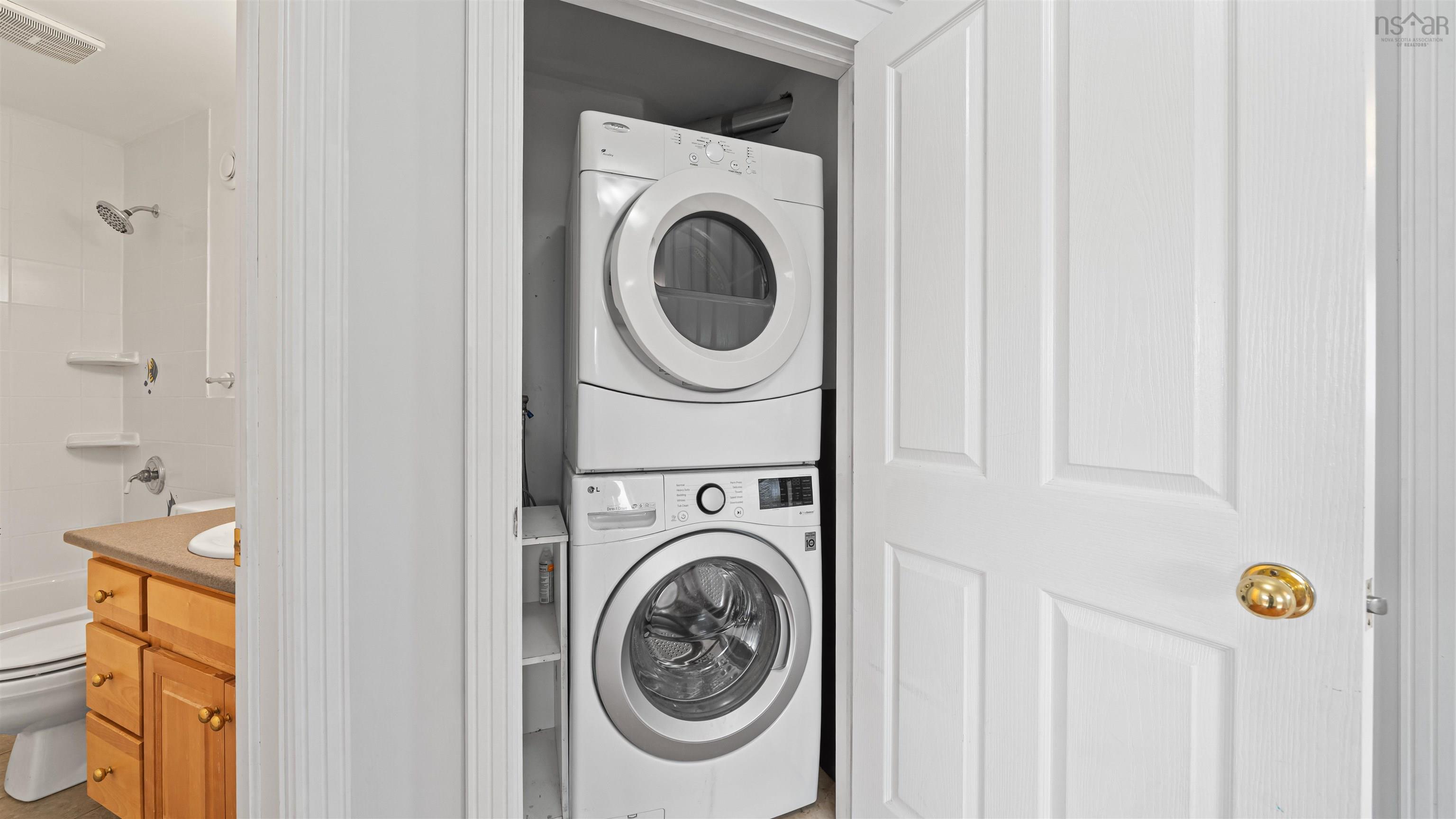 $649,000.00: 21 Summerville Drive, Sackville