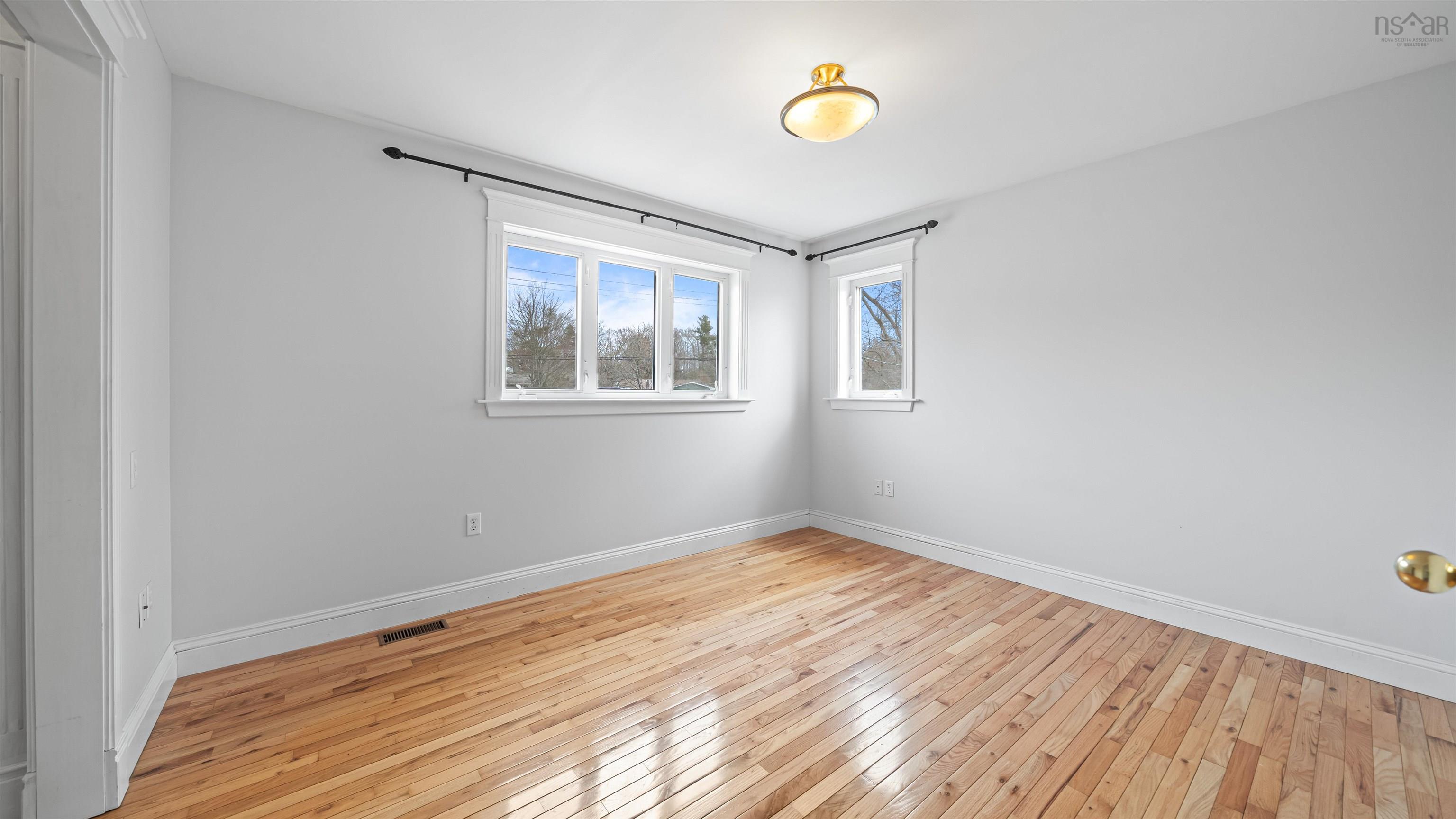 $649,000.00: 21 Summerville Drive, Sackville