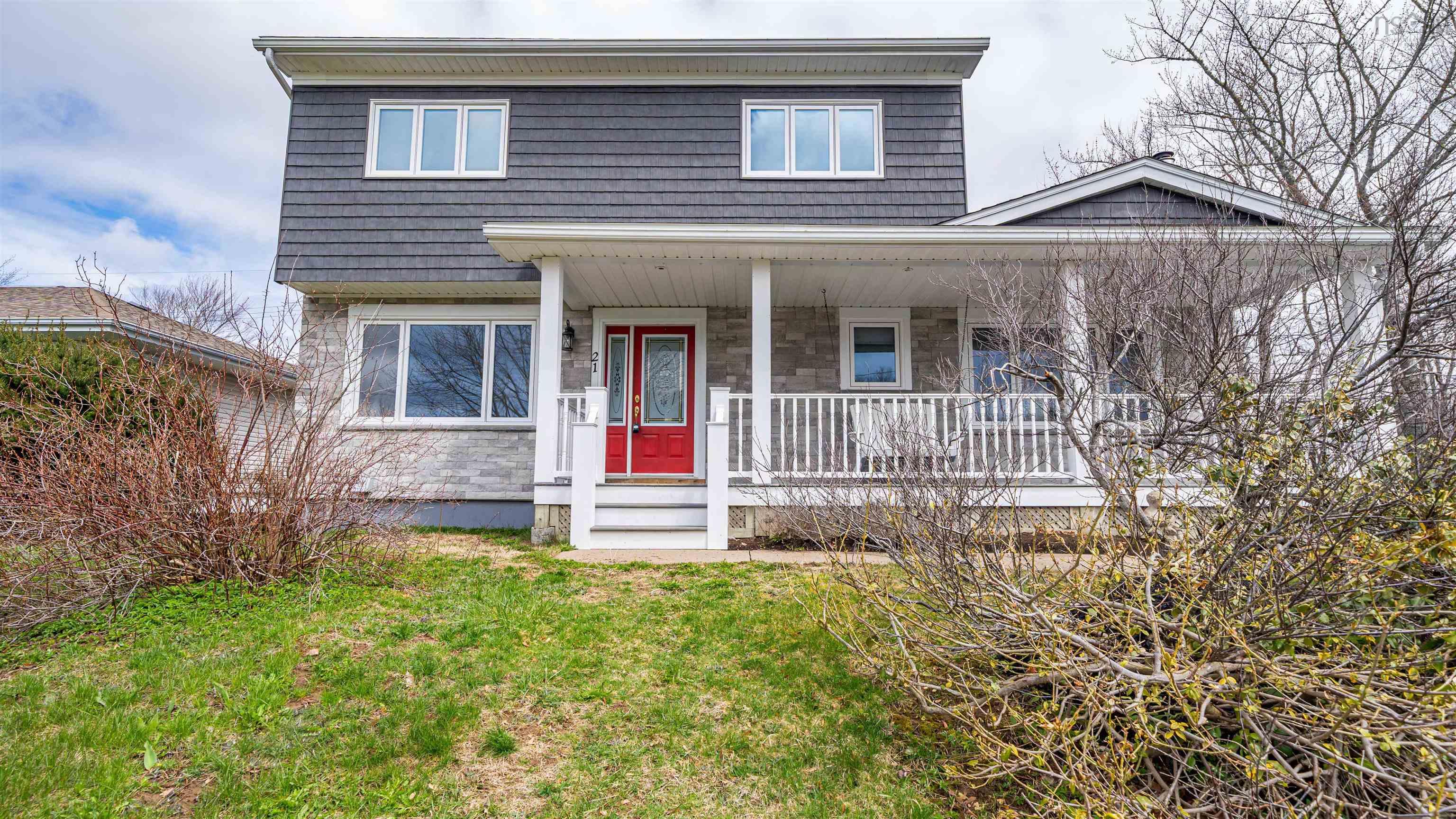$649,000.00: 21 Summerville Drive, Sackville