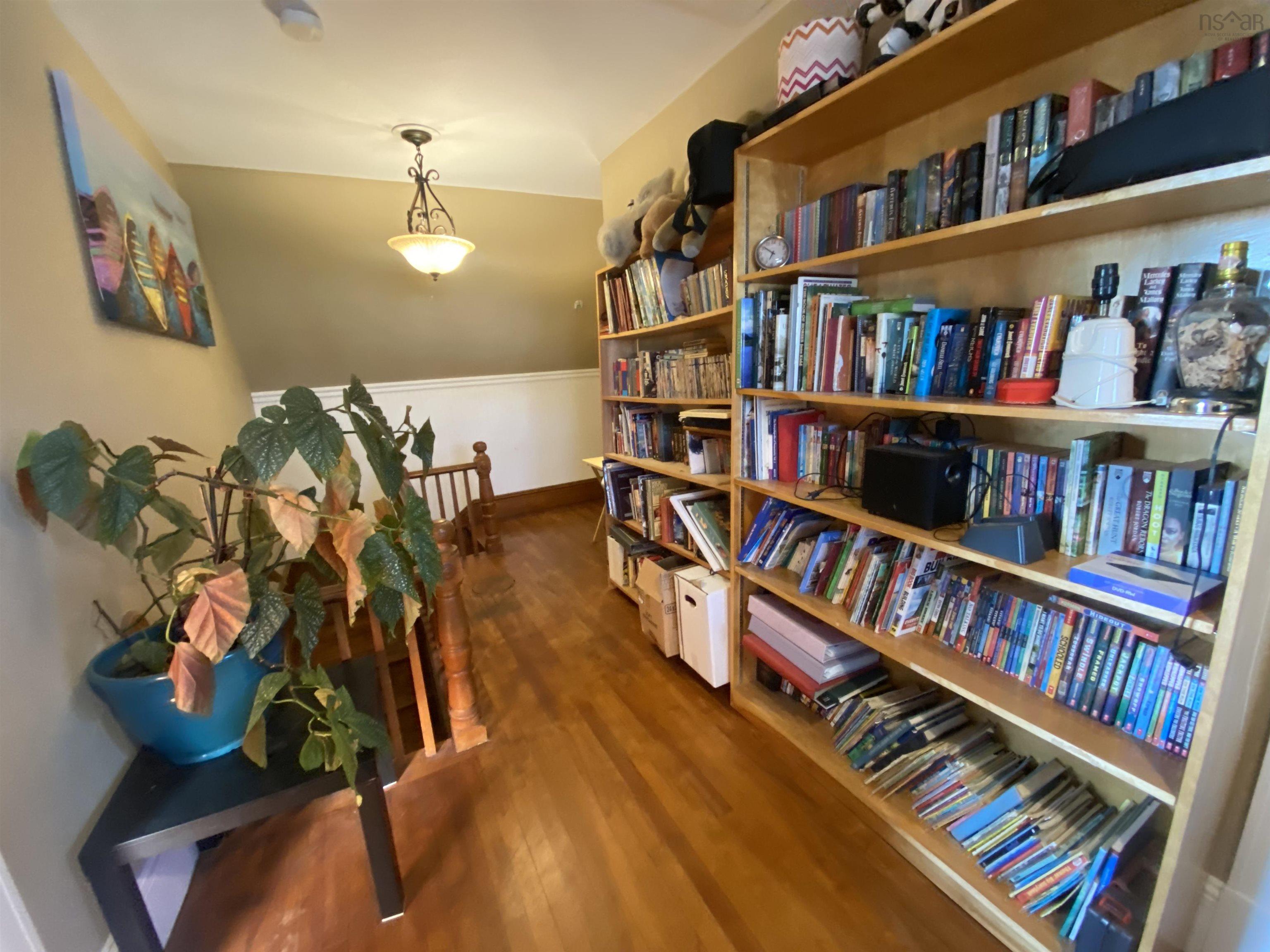 $569,000.00: 6777 Hwy 101, Gilberts Cove