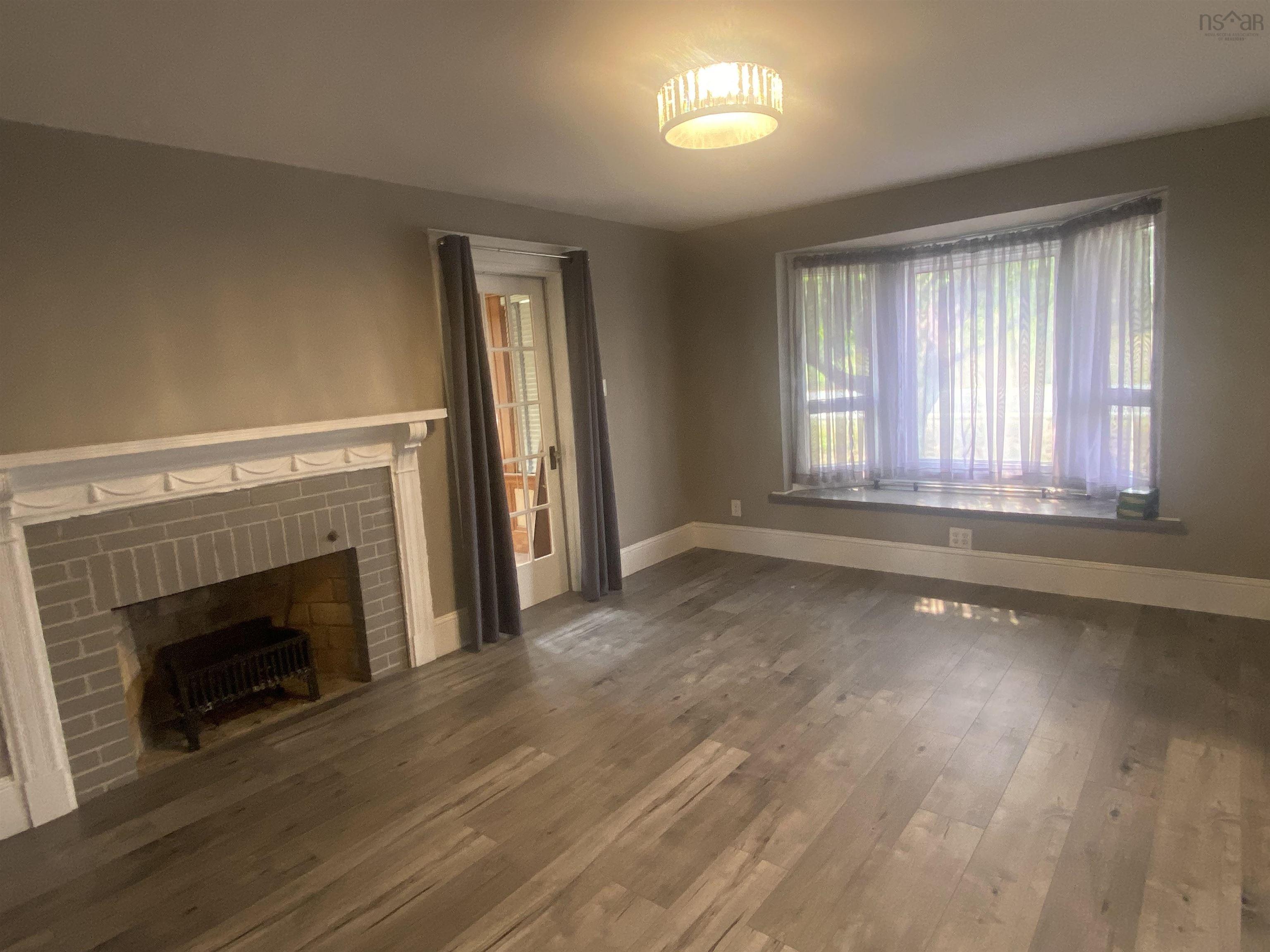 $569,000.00: 6777 Hwy 101, Gilberts Cove