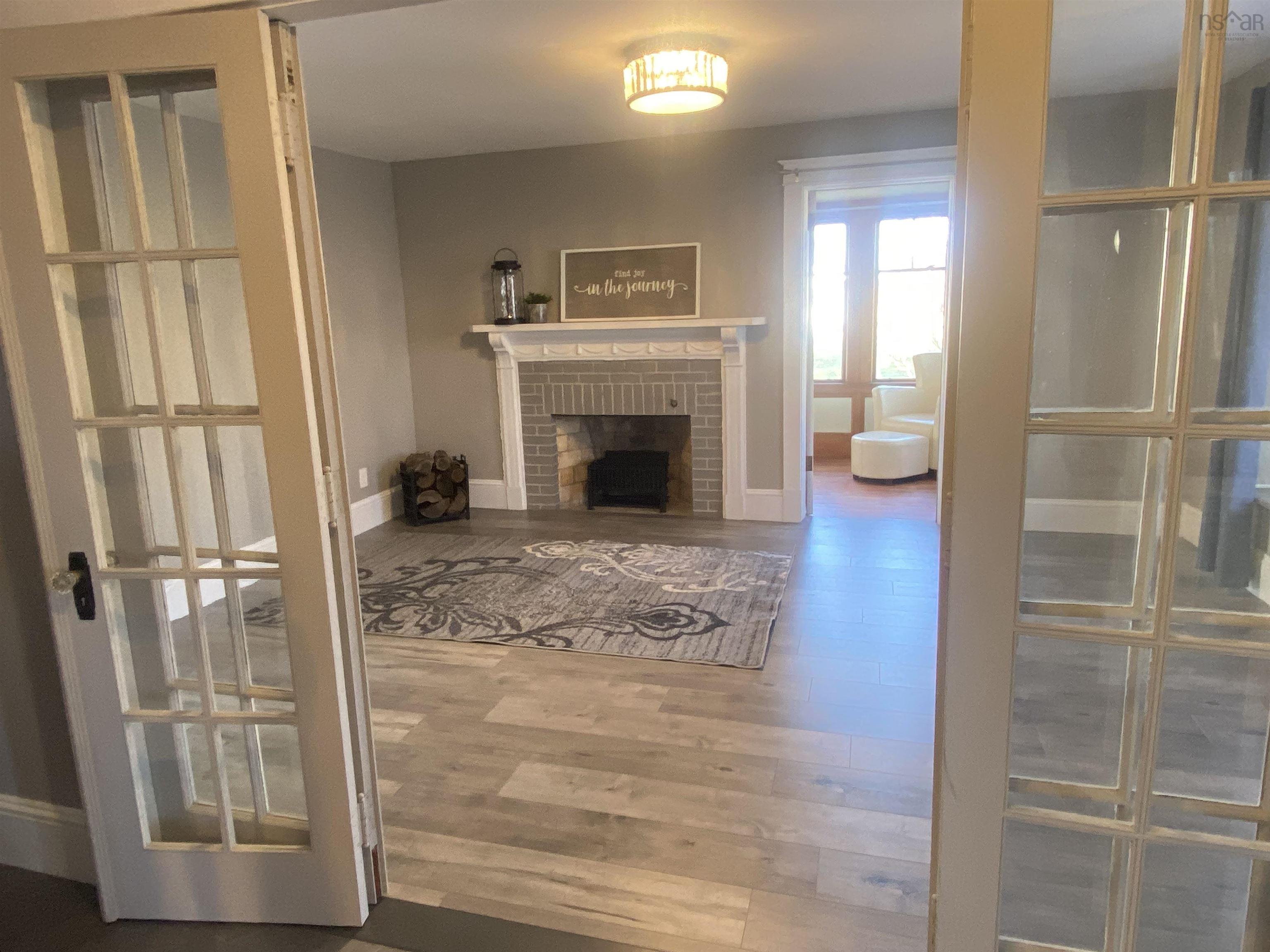 $569,000.00: 6777 Hwy 101, Gilberts Cove