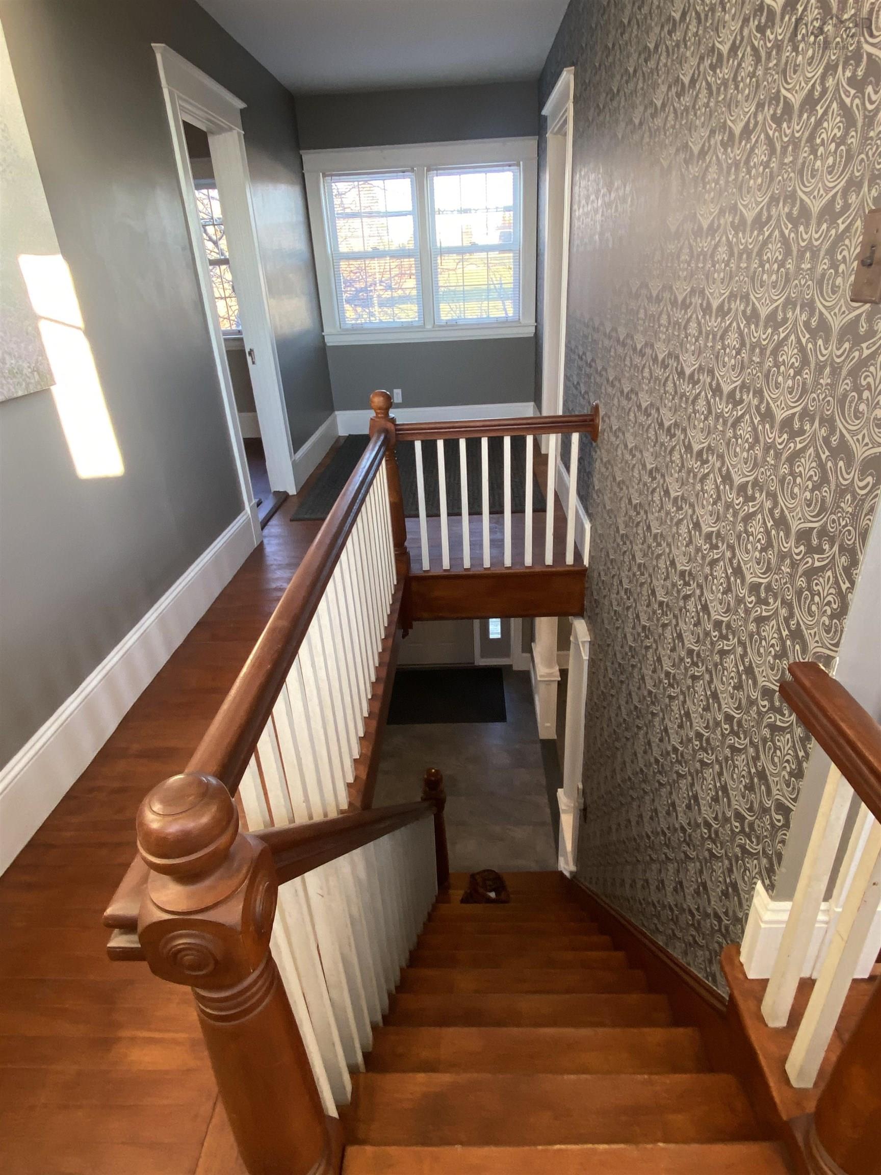 $569,000.00: 6777 Hwy 101, Gilberts Cove