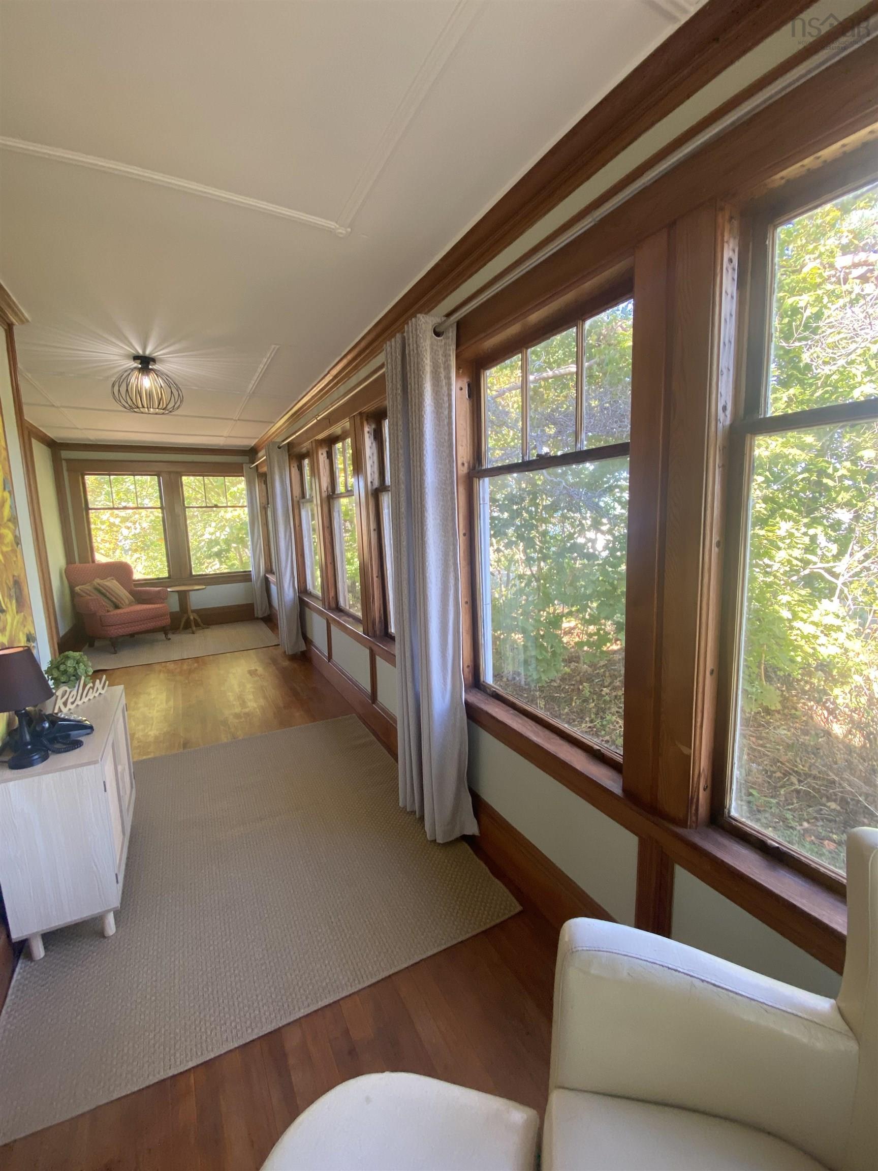 $569,000.00: 6777 Hwy 101, Gilberts Cove