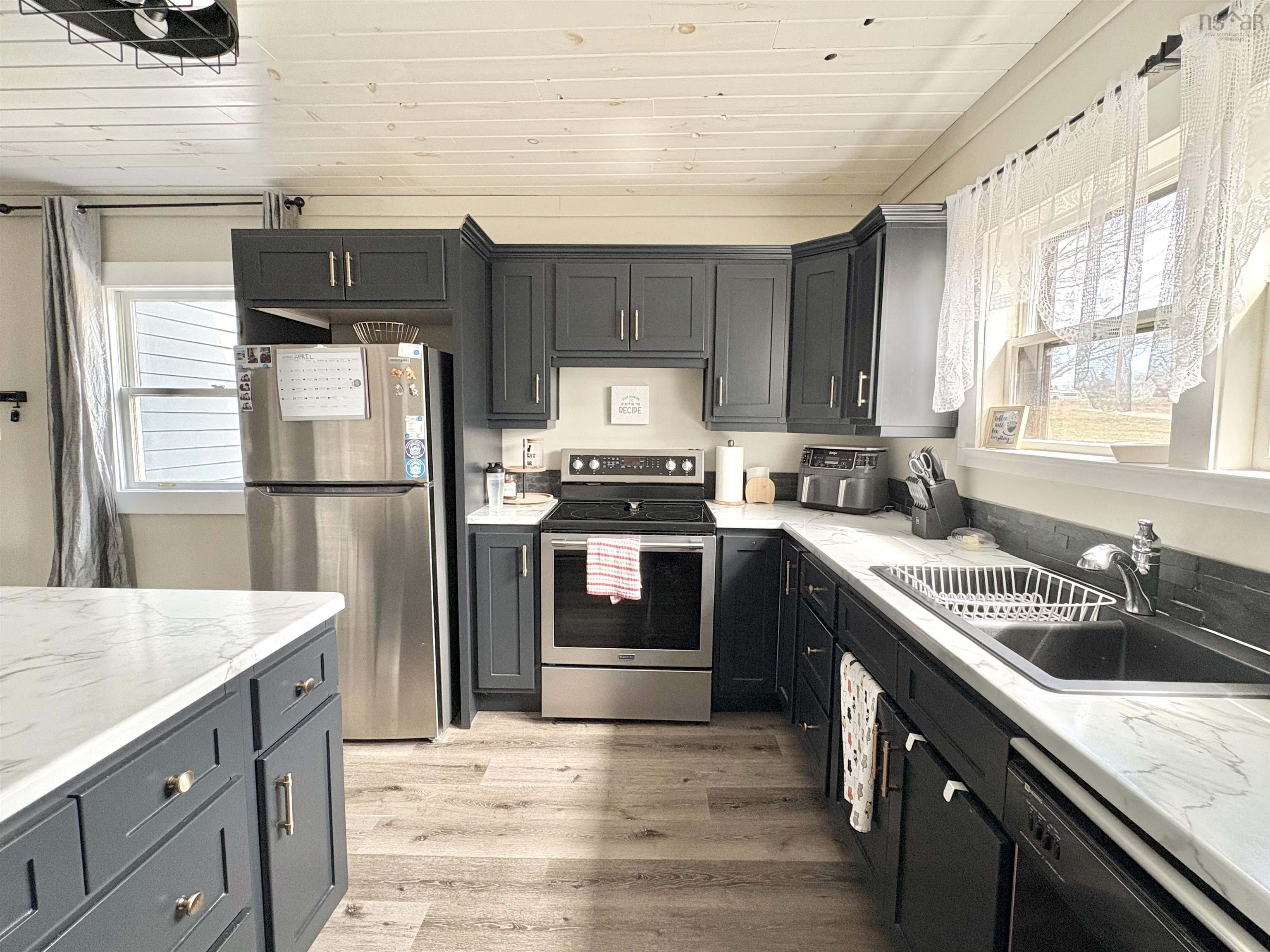 $329,900.00: 927 Highway 334, Plymouth