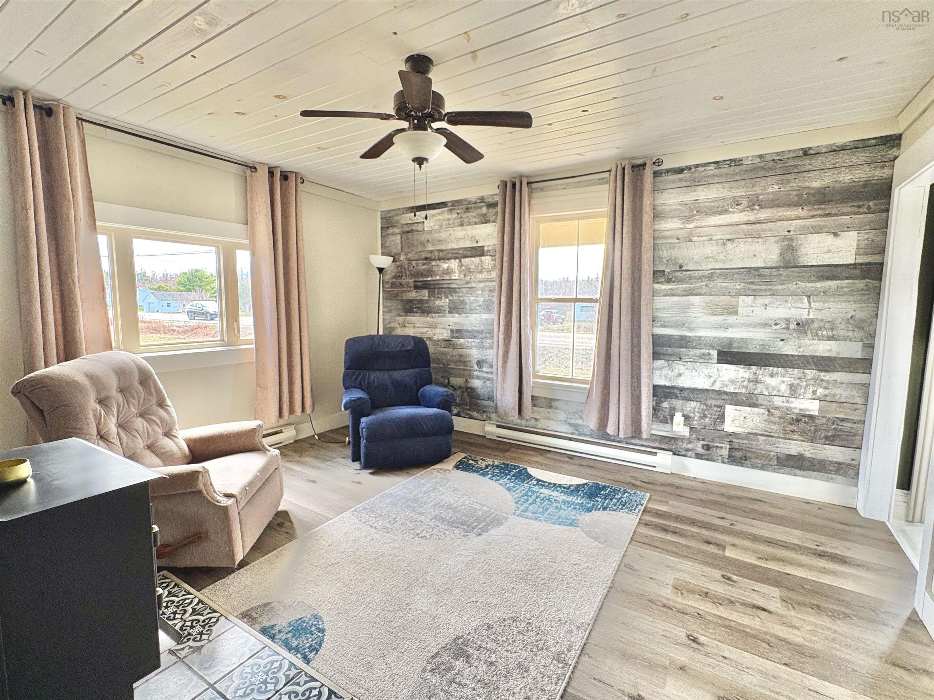 $329,900.00: 927 Highway 334, Plymouth