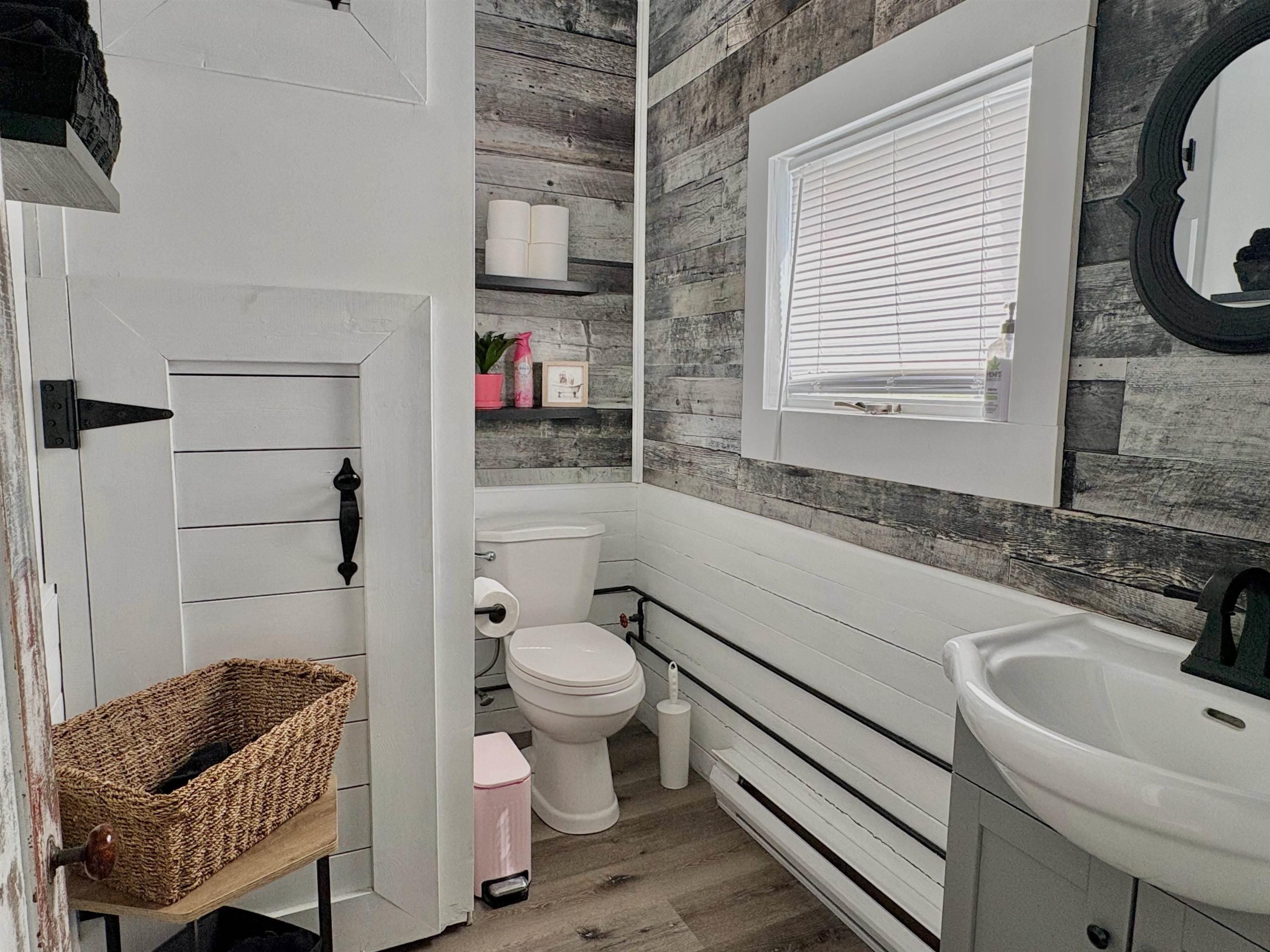 $329,900.00: 927 Highway 334, Plymouth