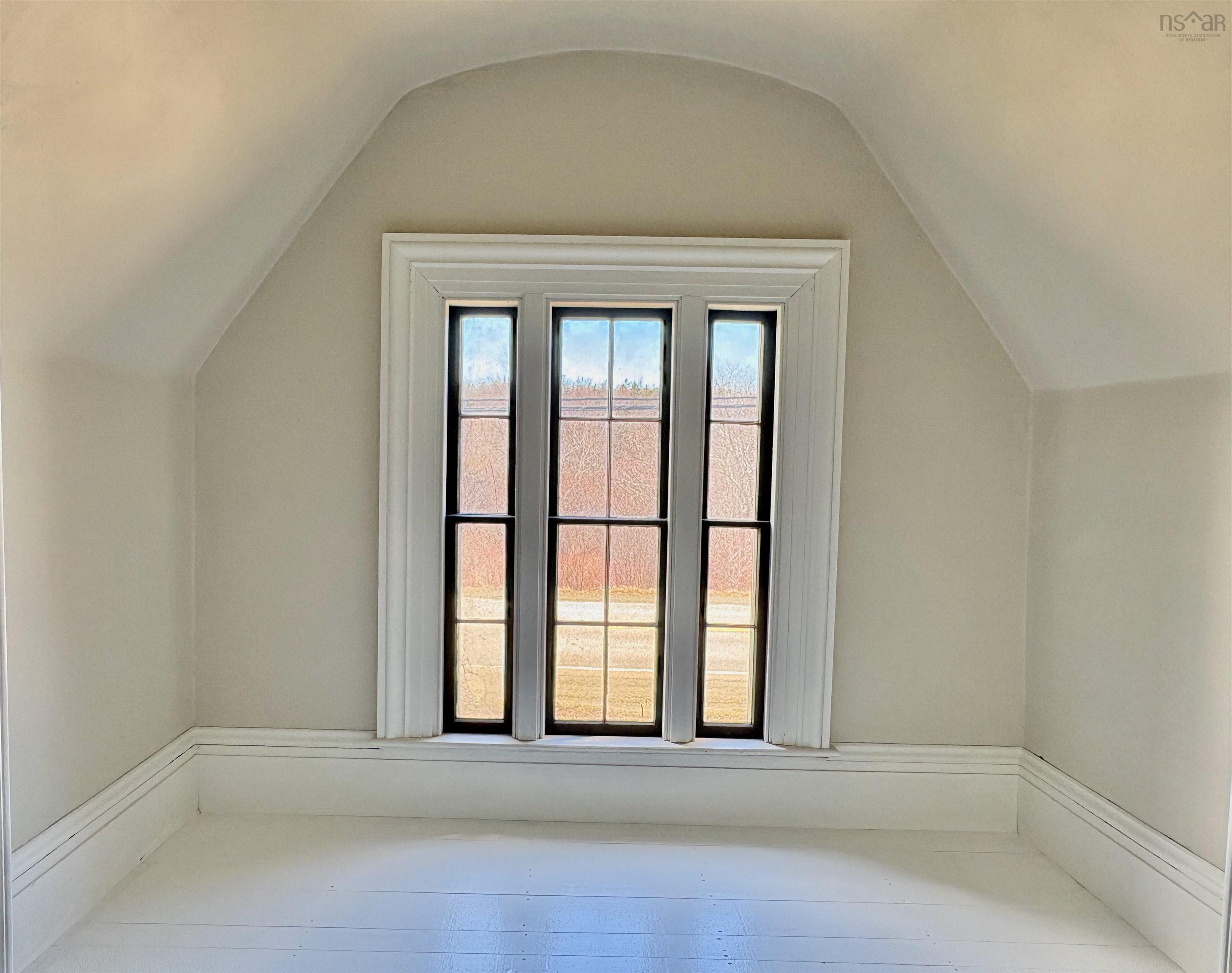 $329,900.00: 927 Highway 334, Plymouth