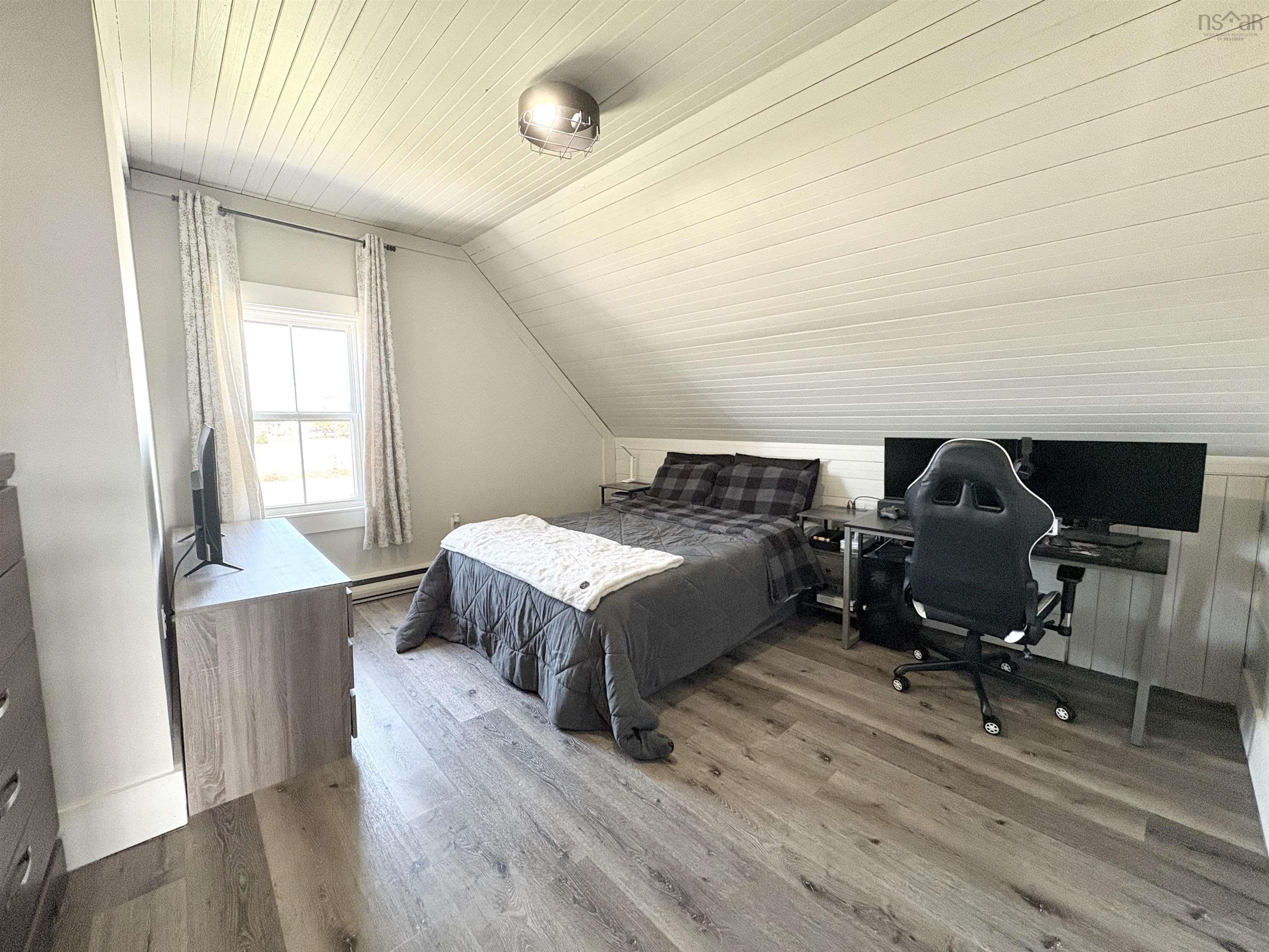 $329,900.00: 927 Highway 334, Plymouth