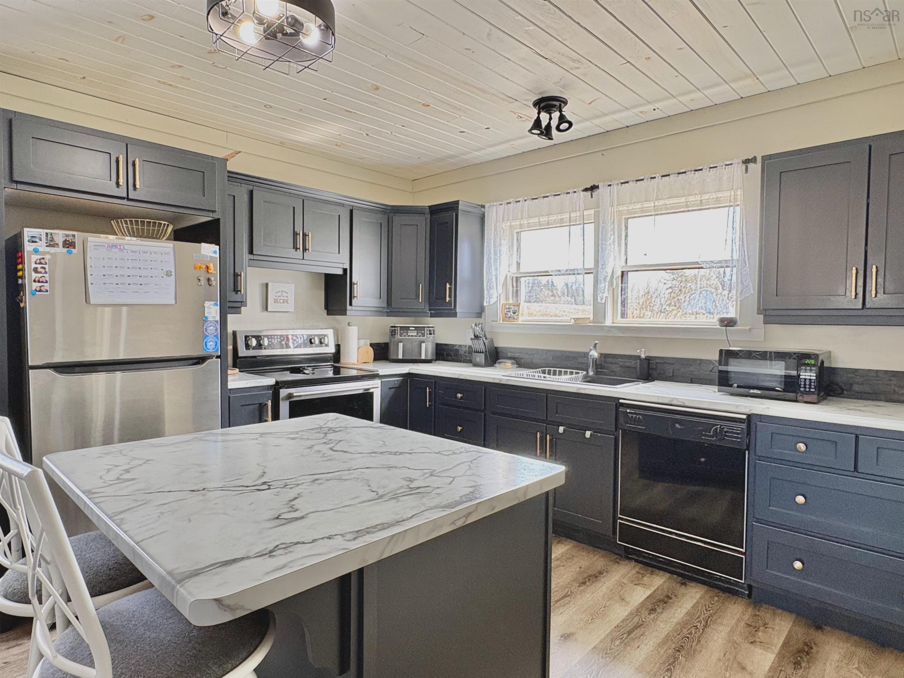 $329,900.00: 927 Highway 334, Plymouth