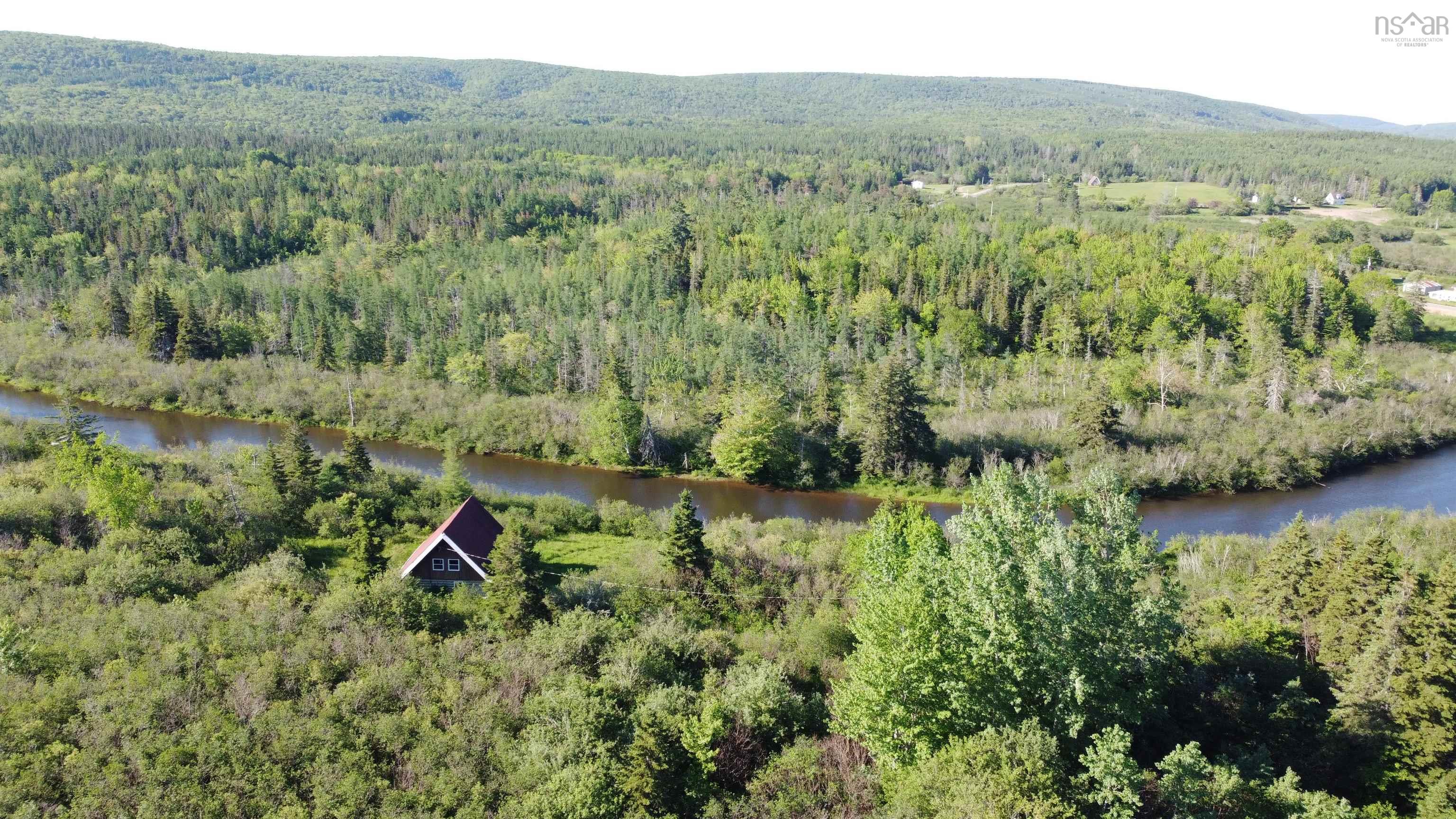 $165,000.00: 74 Barren Rd., River Denys Road, River Denys