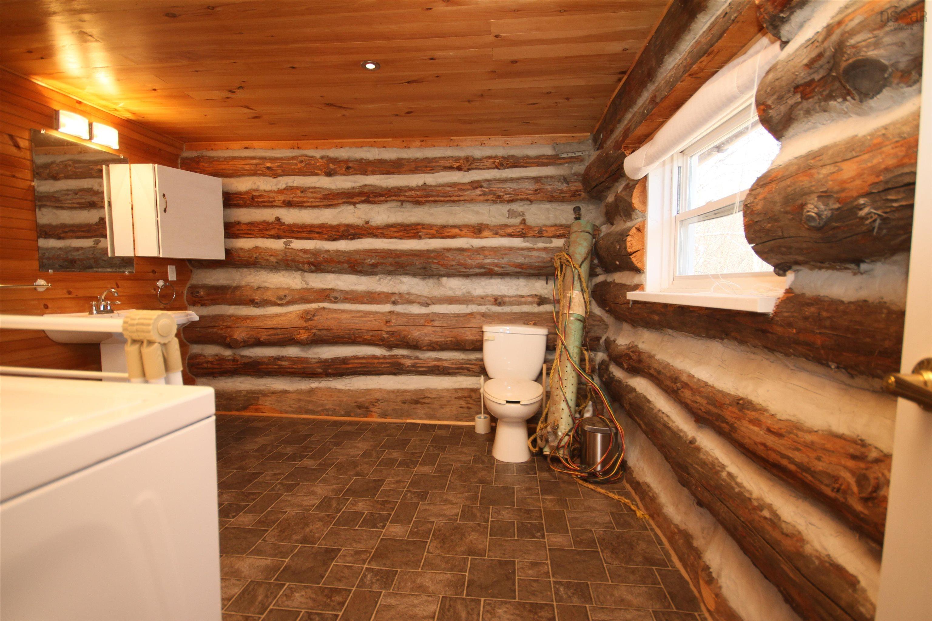 $165,000.00: 74 Barren Rd., River Denys Road, River Denys