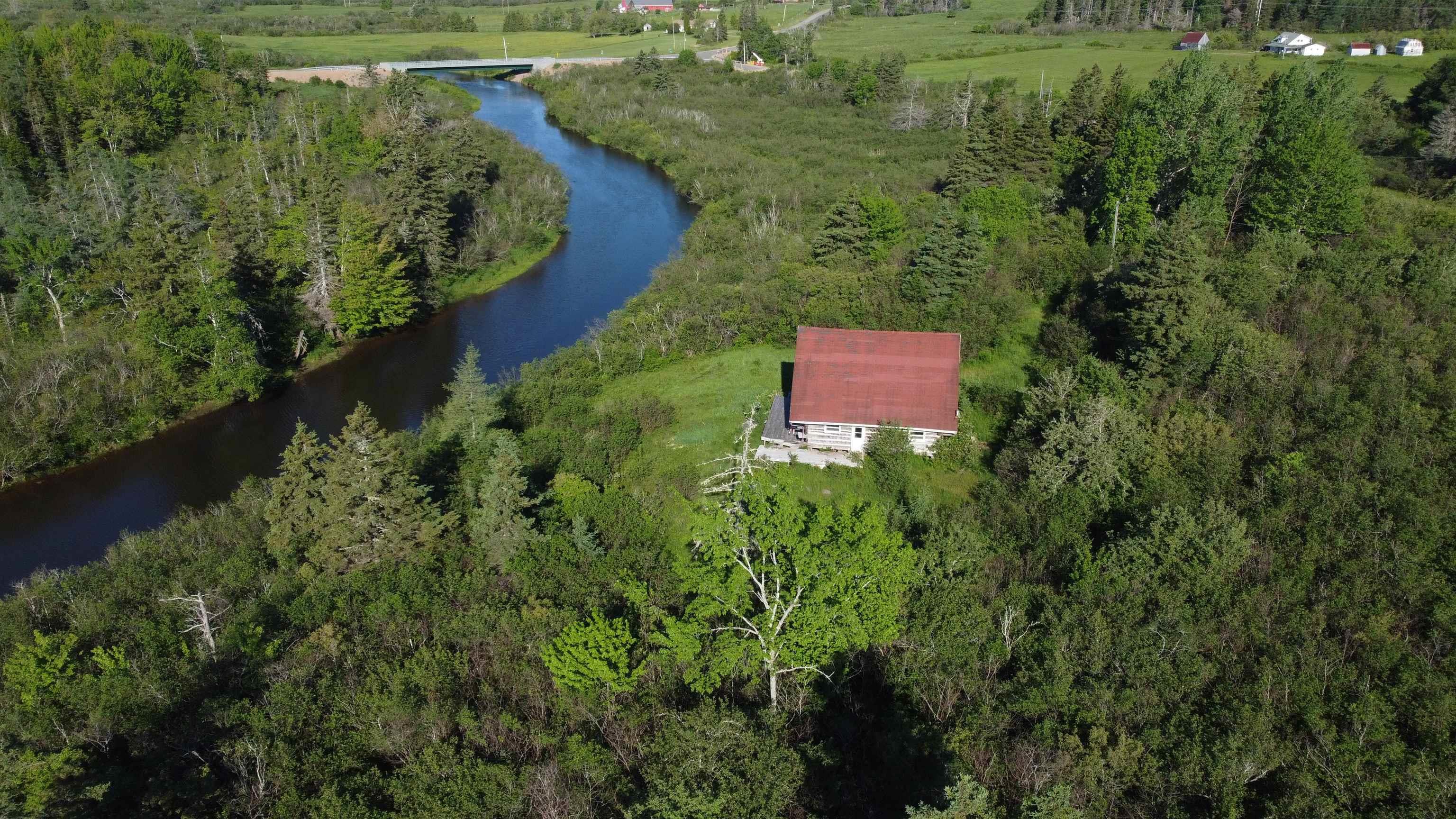 $165,000.00: 74 Barren Rd., River Denys Road, River Denys