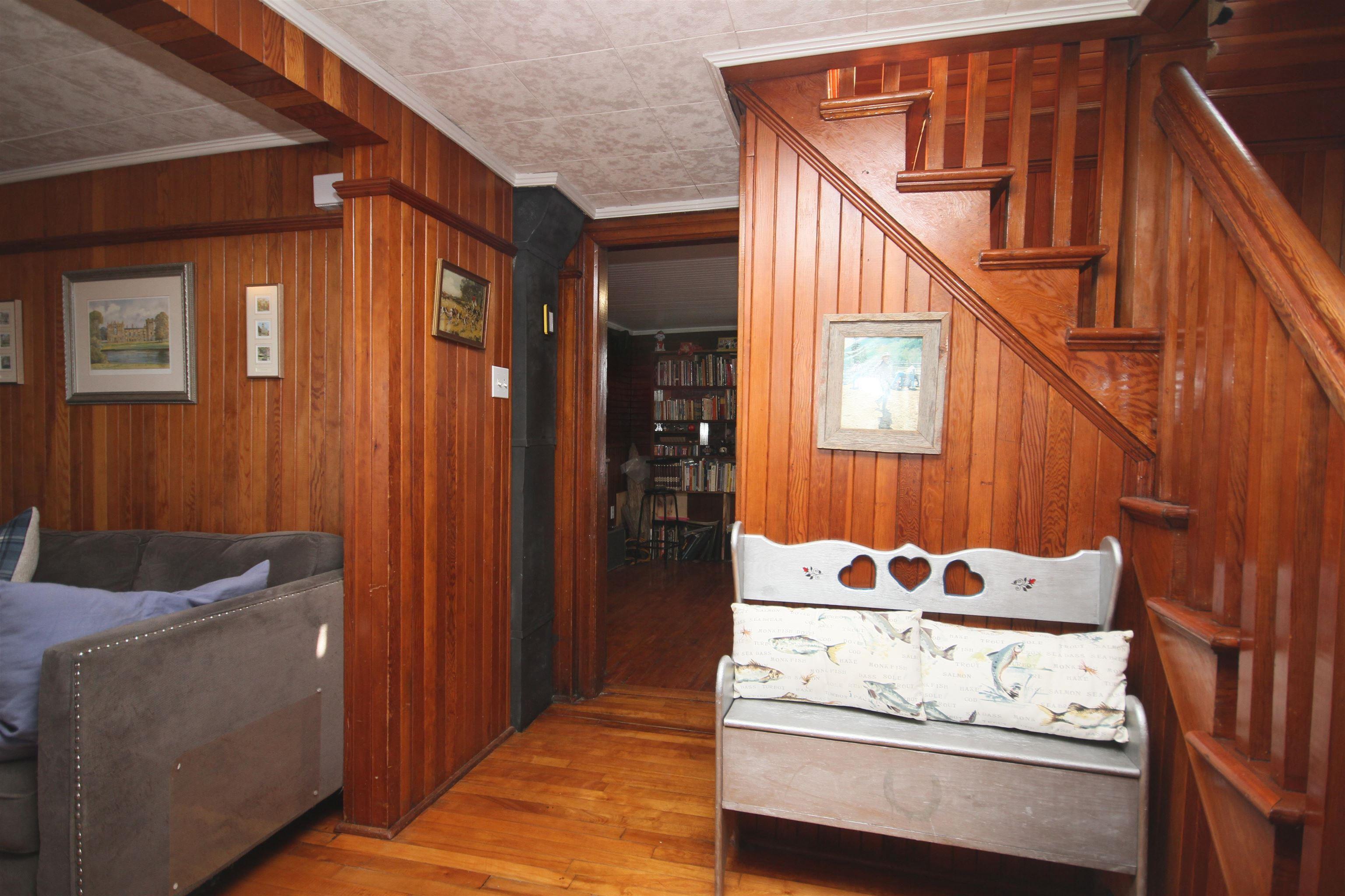 $374,500.00: 1922 Highway 19, Creignish