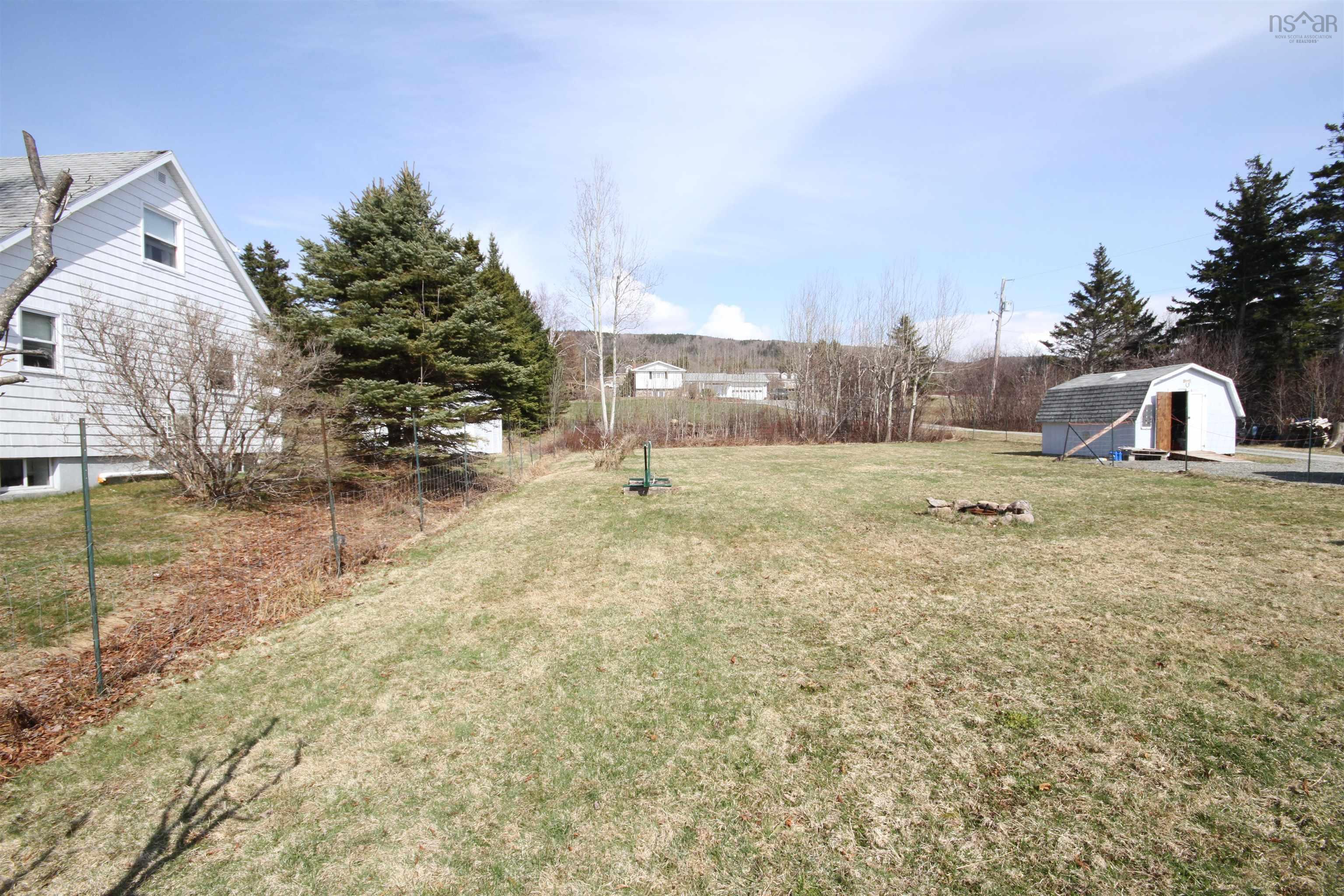 $374,500.00: 1922 Highway 19, Creignish