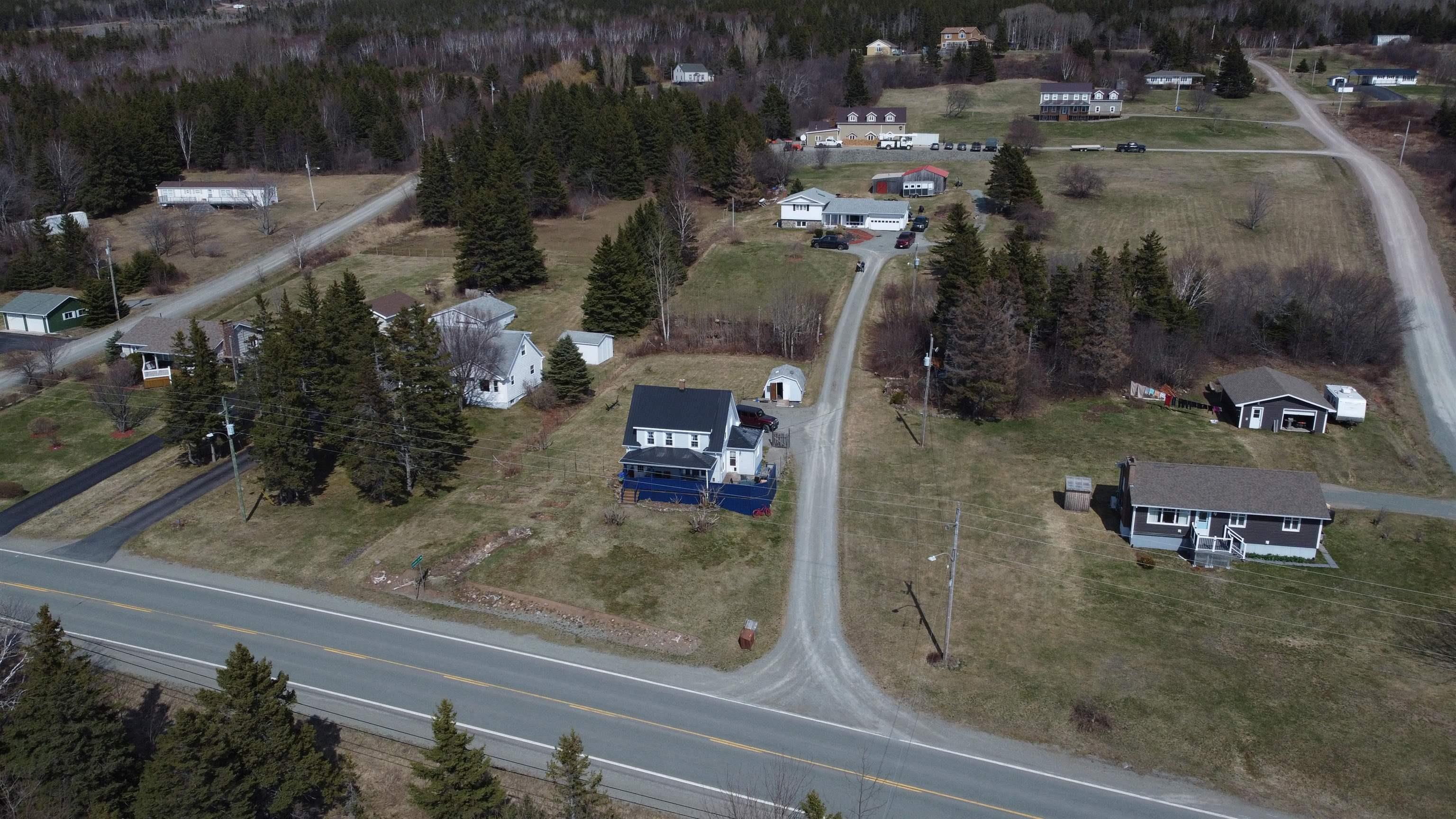 $374,500.00: 1922 Highway 19, Creignish