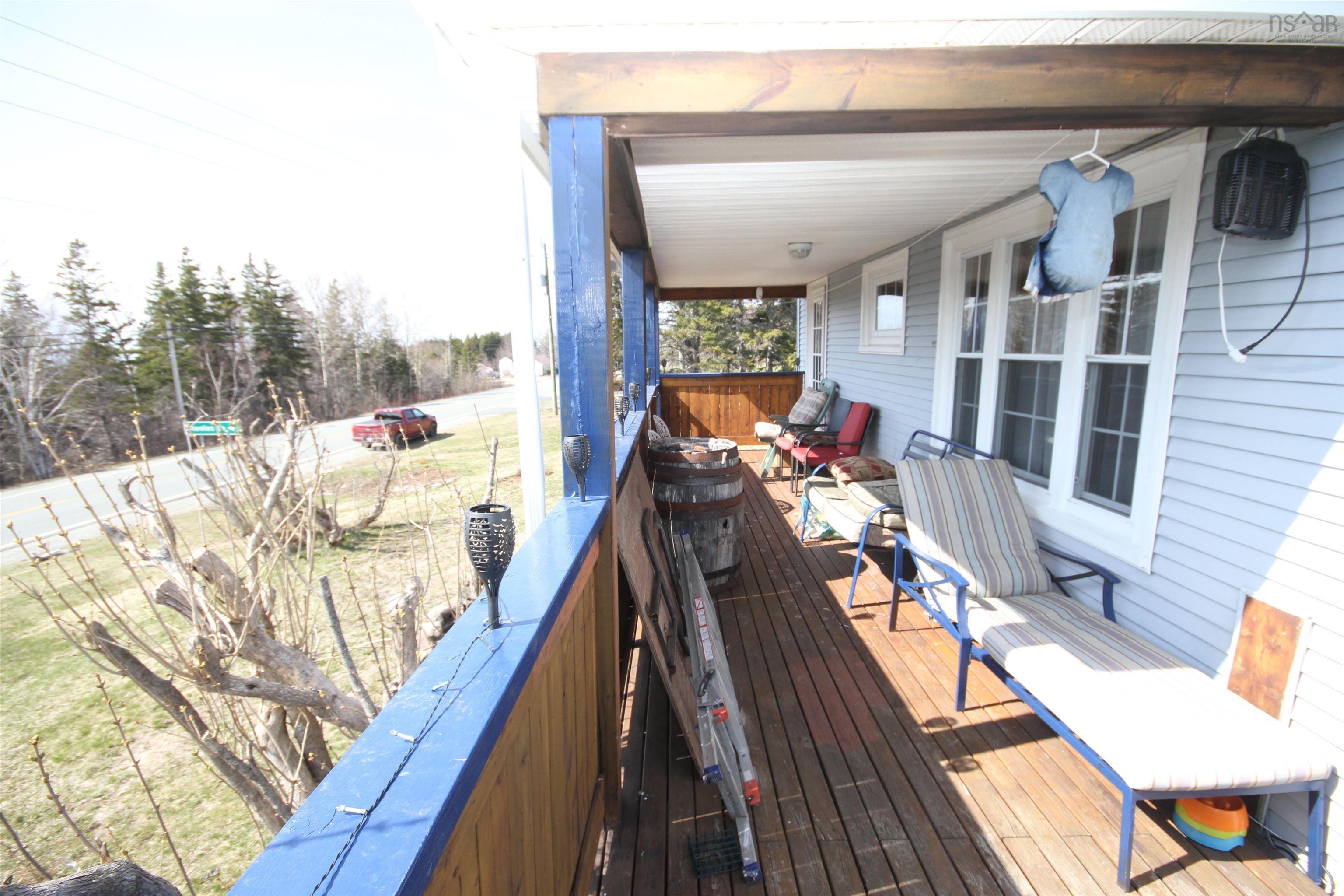 $374,500.00: 1922 Highway 19, Creignish