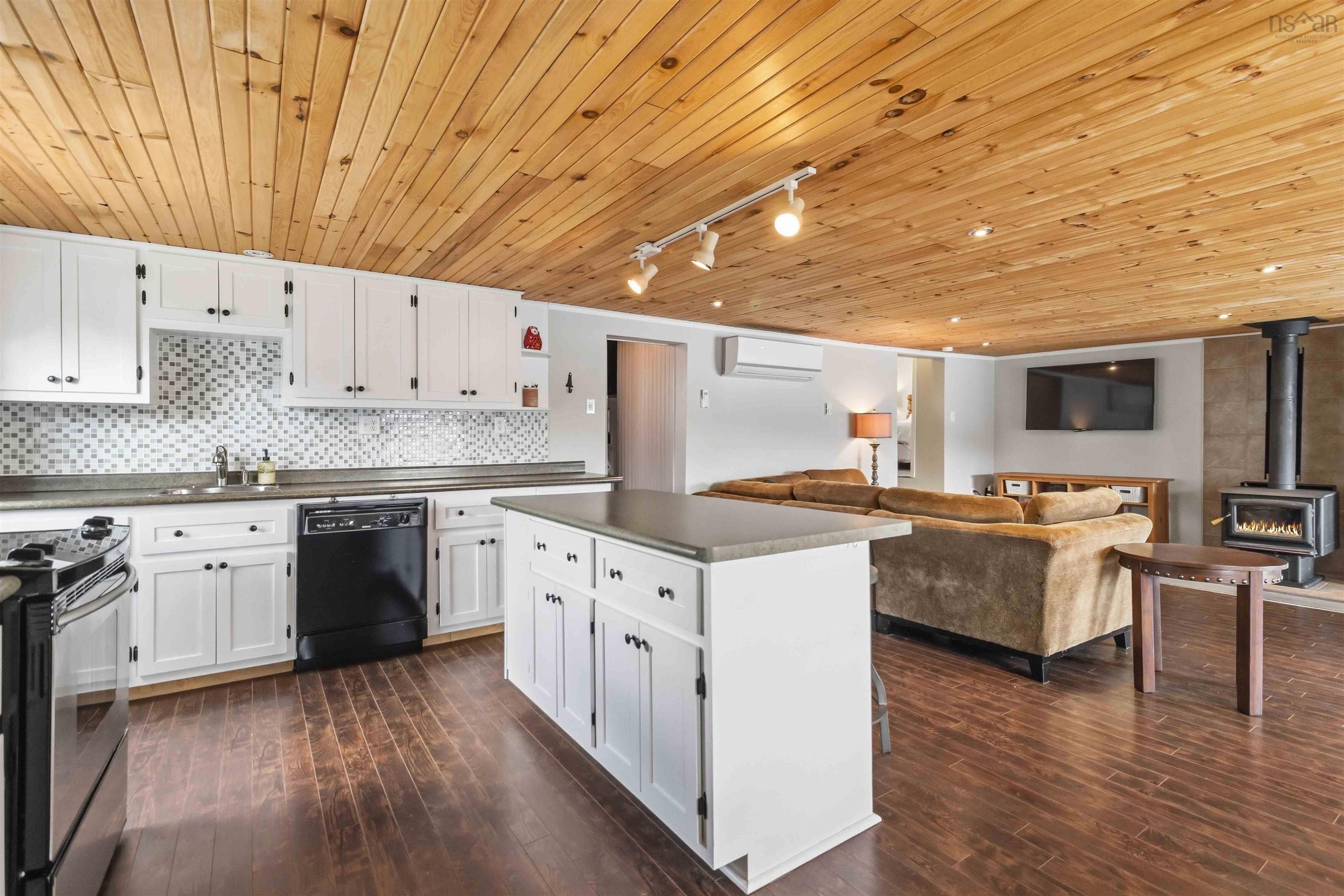 $384,900.00: 55 Mush A Mush Road, Lower Northfield
