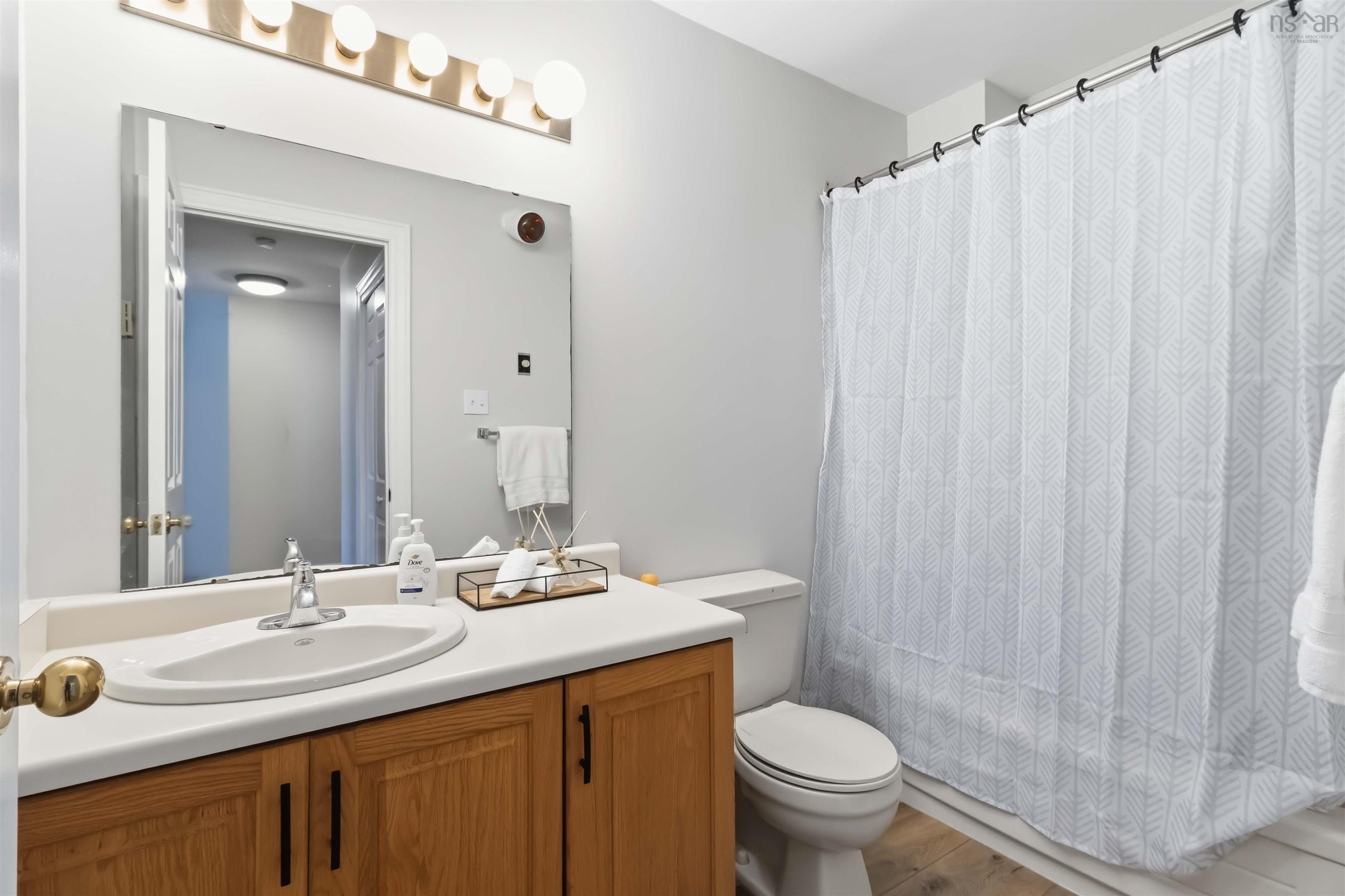 2 77 Farnham Gate Road, Halifax, NS (MLS 202608644)