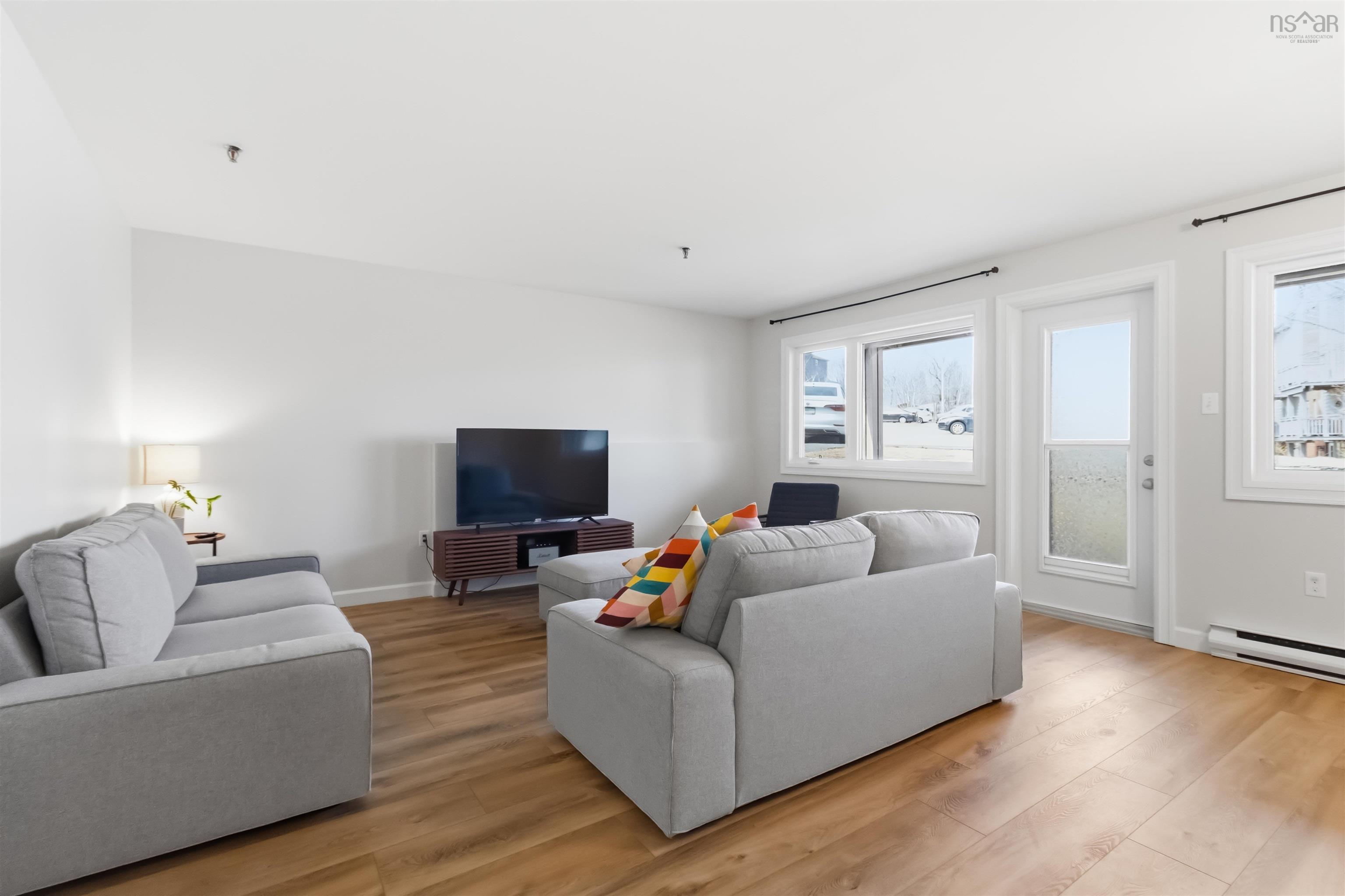 2 77 Farnham Gate Road, Halifax, NS (MLS 202608644)