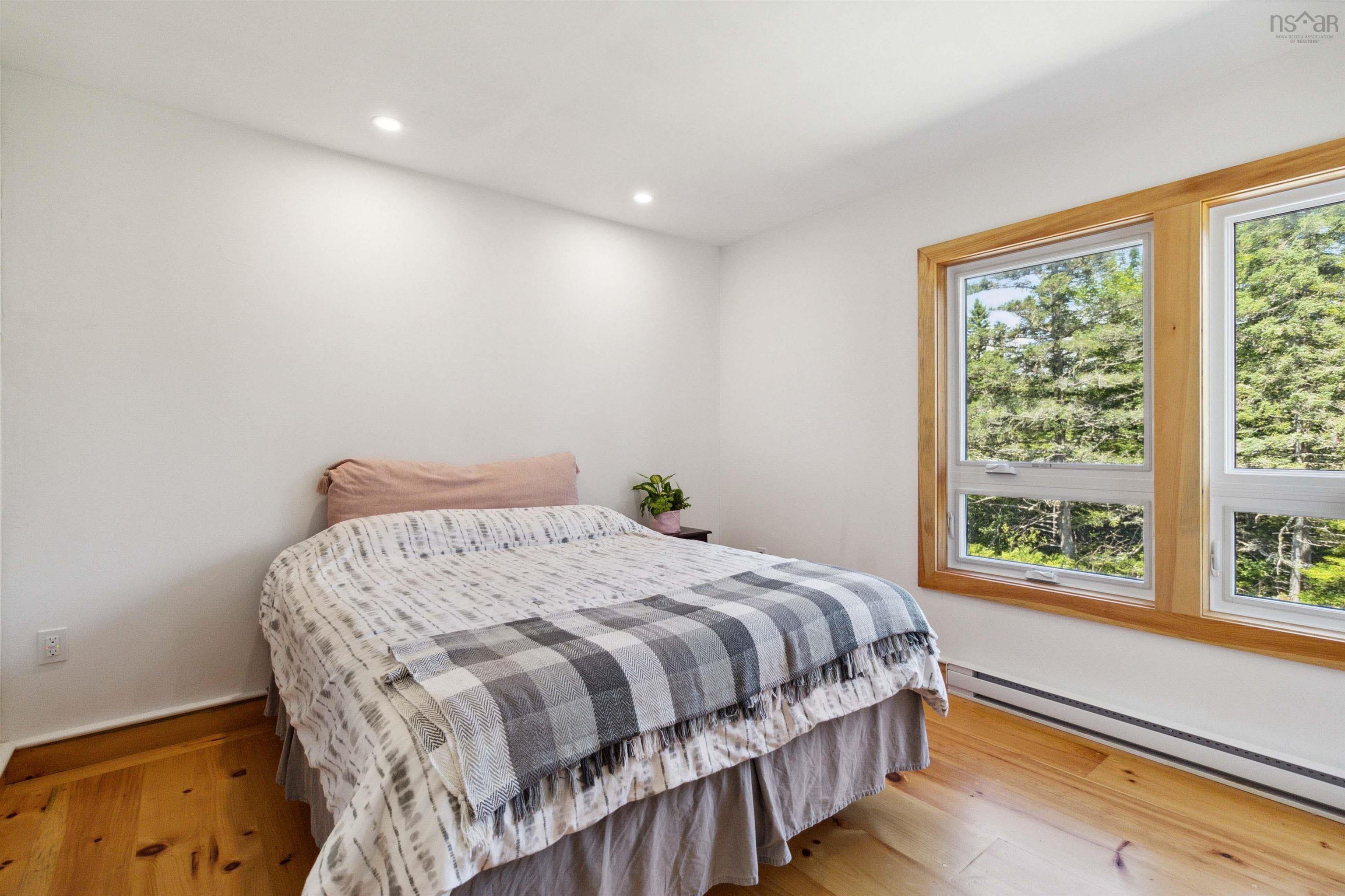 $575,000.00: 51 Everetts Way, Hunts Point