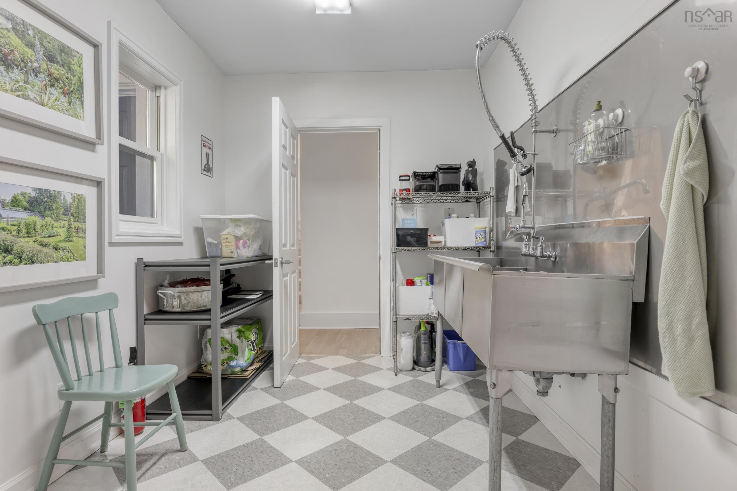 $1,199,000.00: 216 Dufferin Street, Lunenburg