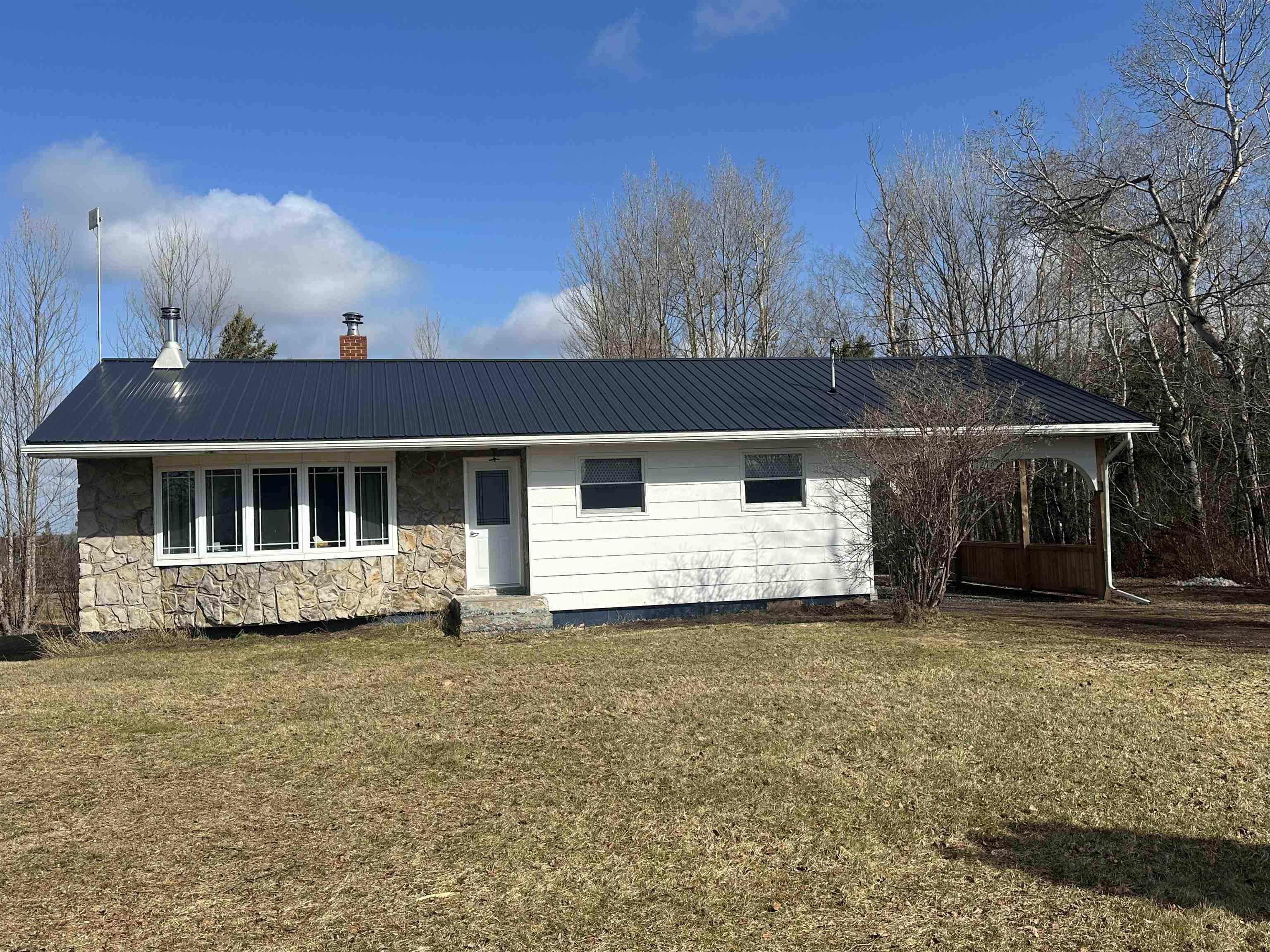 $399,900.00: 12407 Highway 4, Wentworth