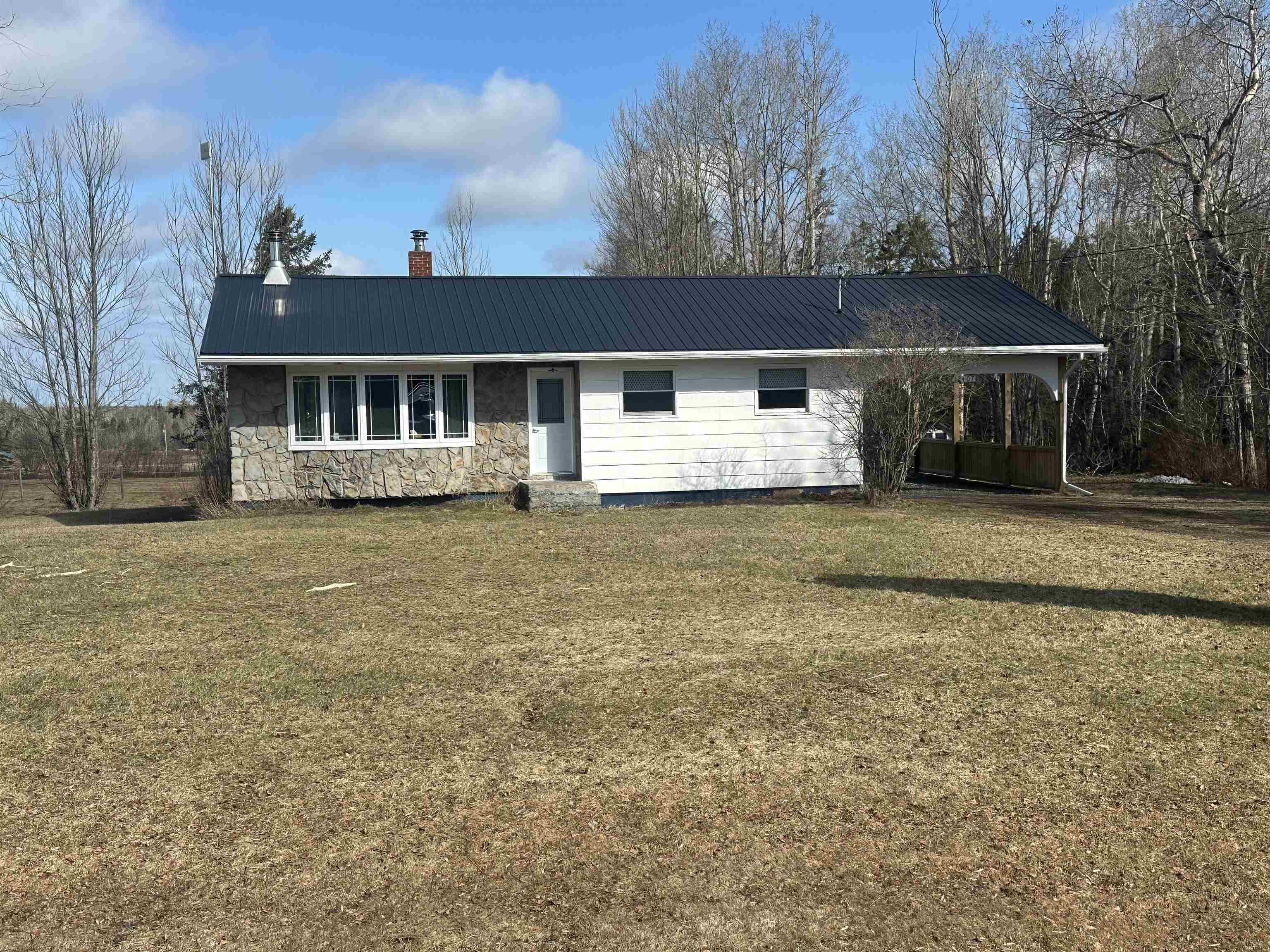 $399,900.00: 12407 Highway 4, Wentworth