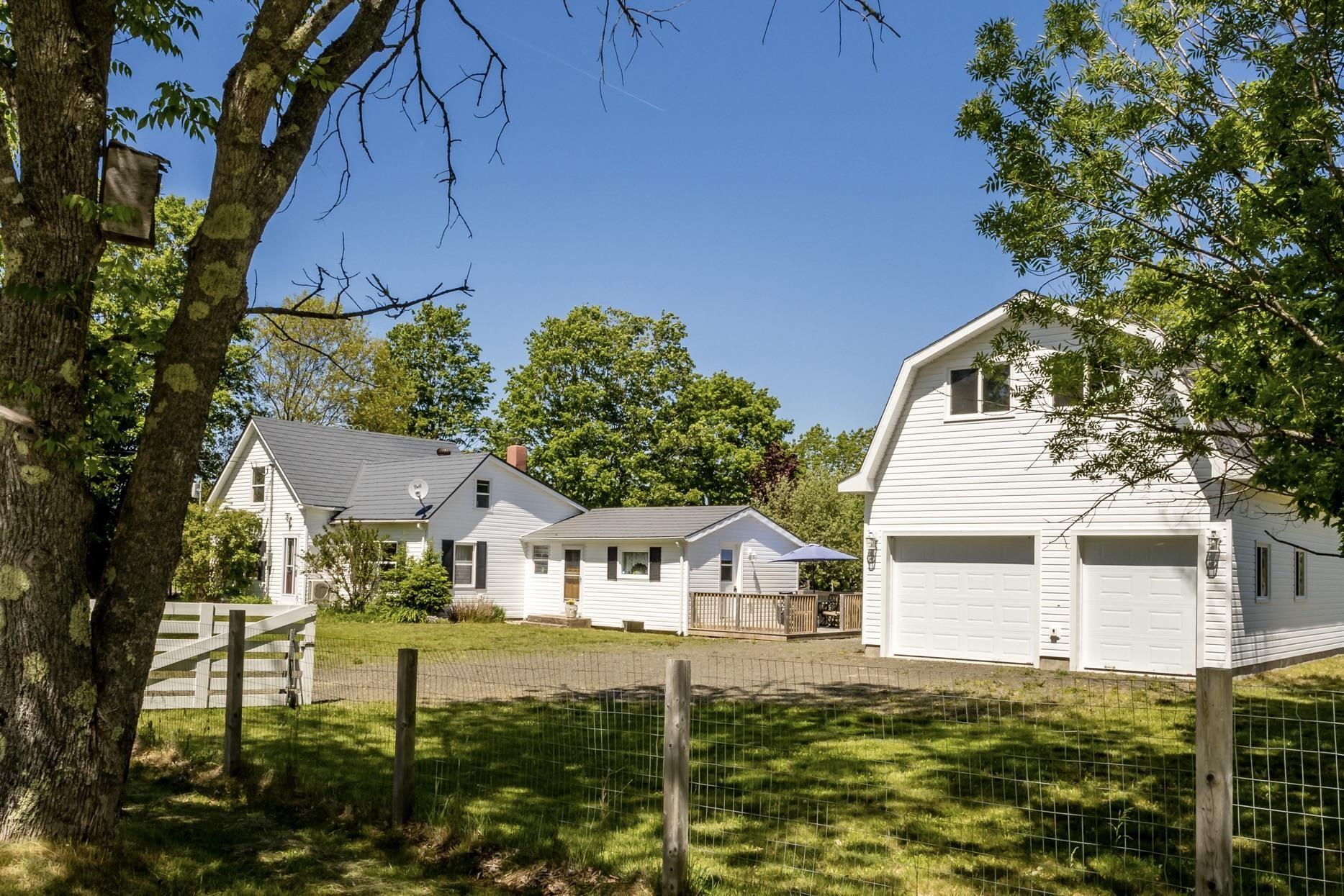 $395,000.00: 1546 Spurr Road, Round Hill