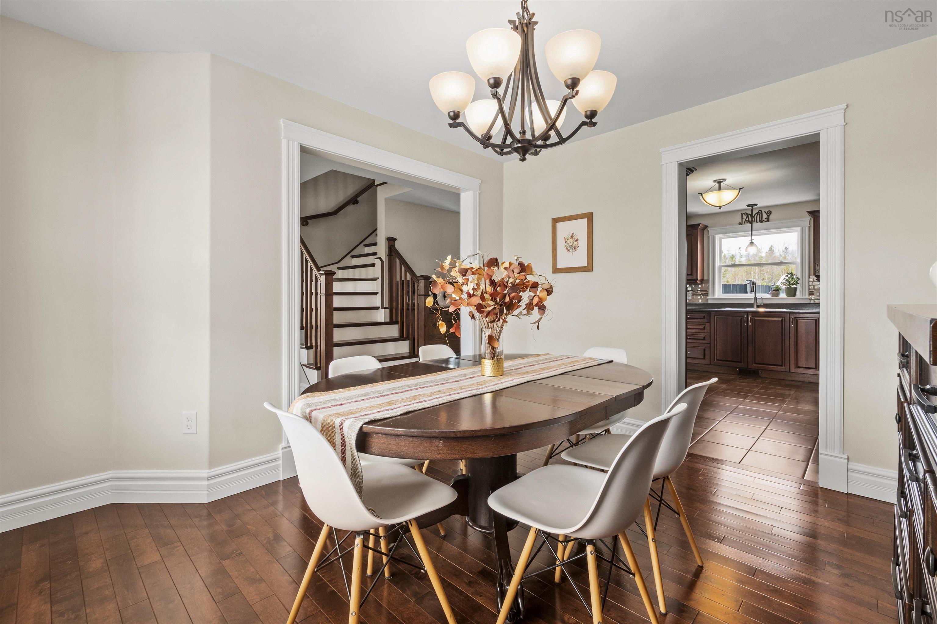 $719,900.00: 19 Acorn Avenue, Lantz