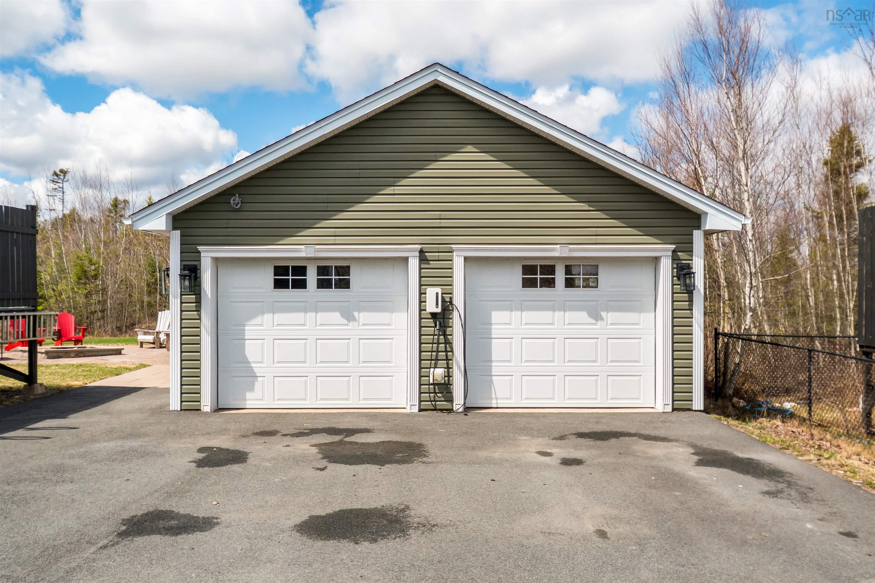 $719,900.00: 19 Acorn Avenue, Lantz