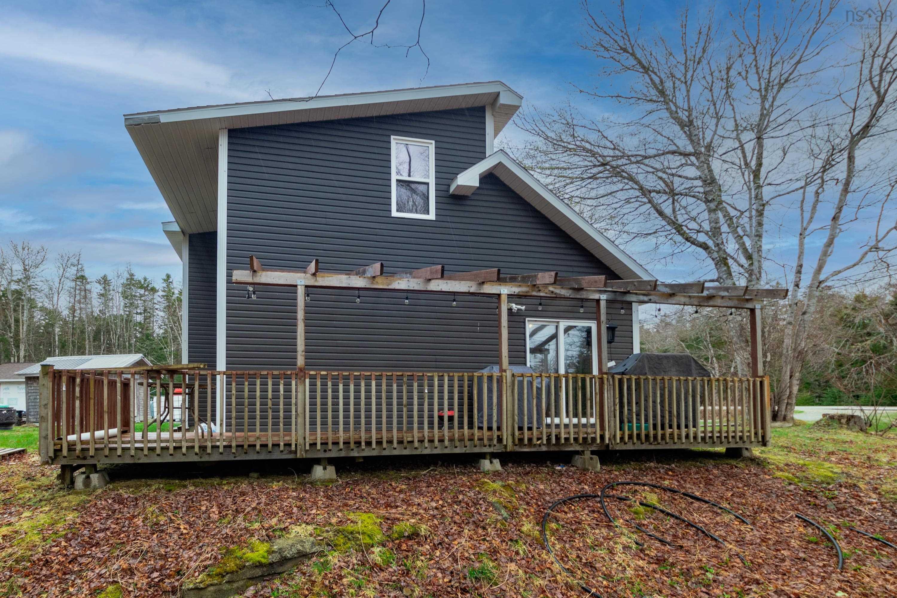 $354,900.00: 1170 Highway 340, South Ohio