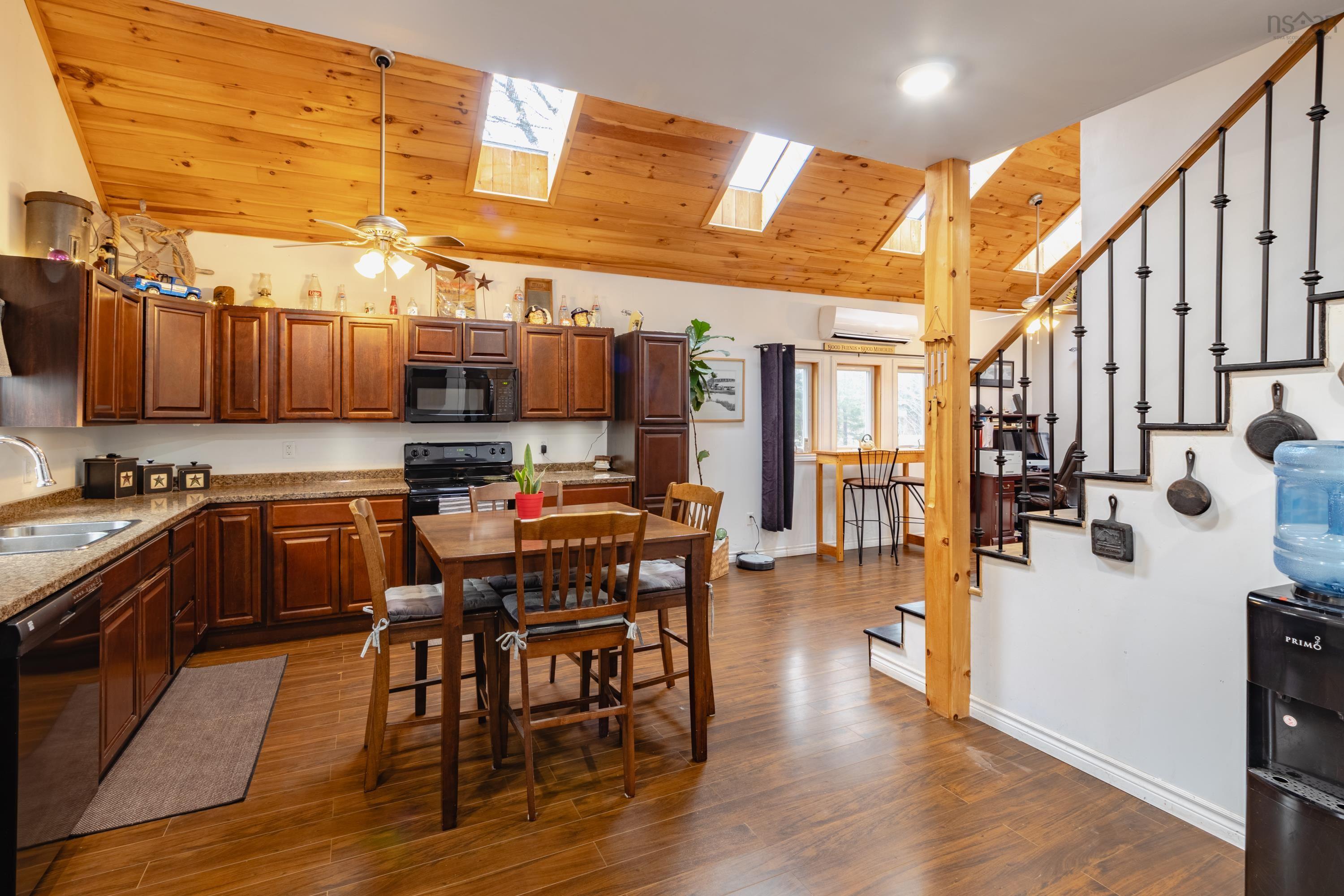 $354,900.00: 1170 Highway 340, South Ohio