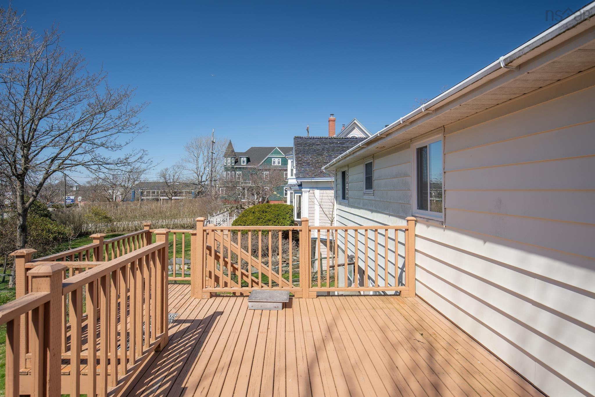 $339,900.00: 5 Whipple Street, Yarmouth